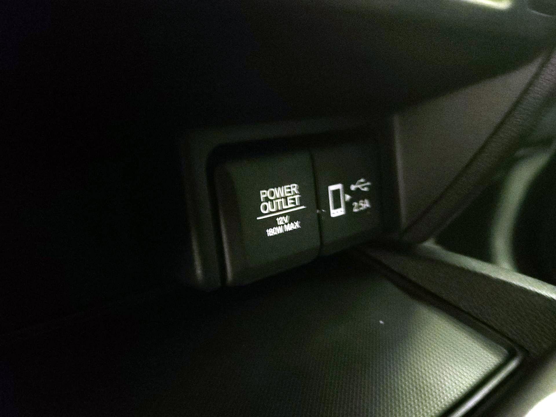 Thumbnail: 2020 Honda Pilot - 18