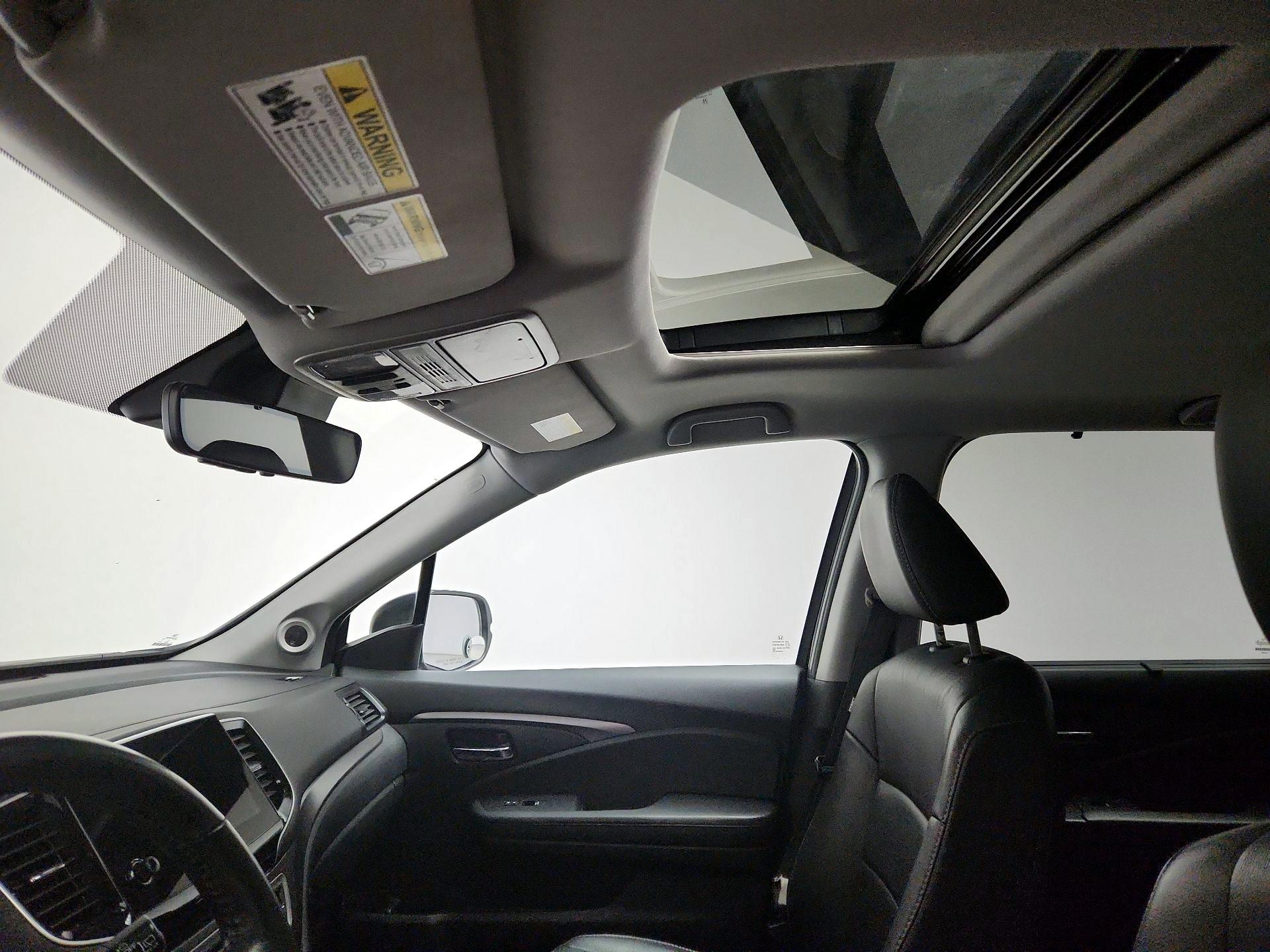 Thumbnail: 2020 Honda Pilot - 19