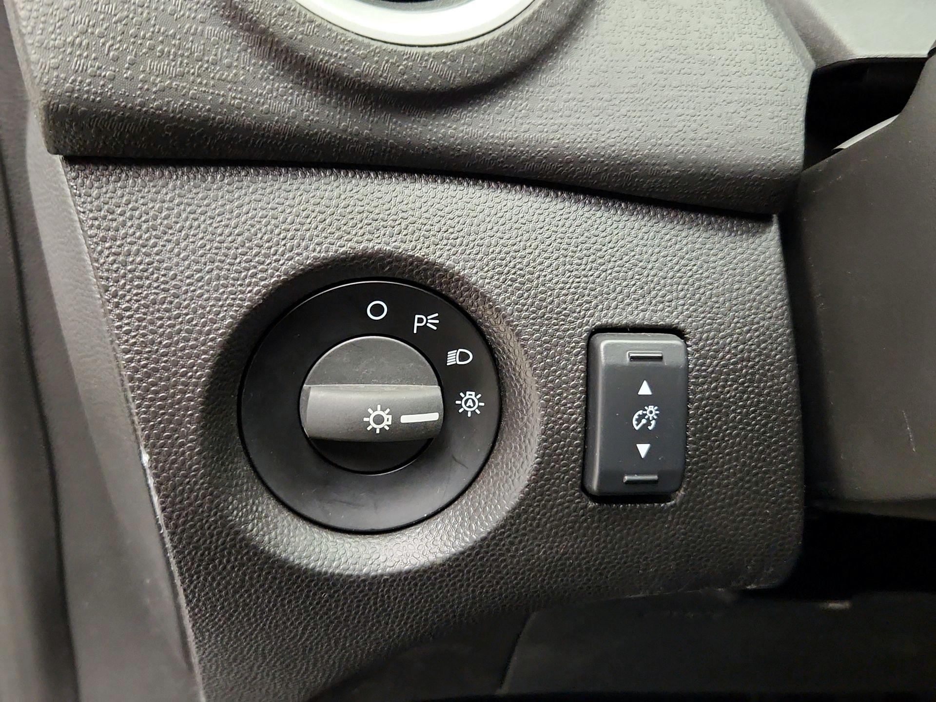 Thumbnail: 2019 Ford Fiesta - 13