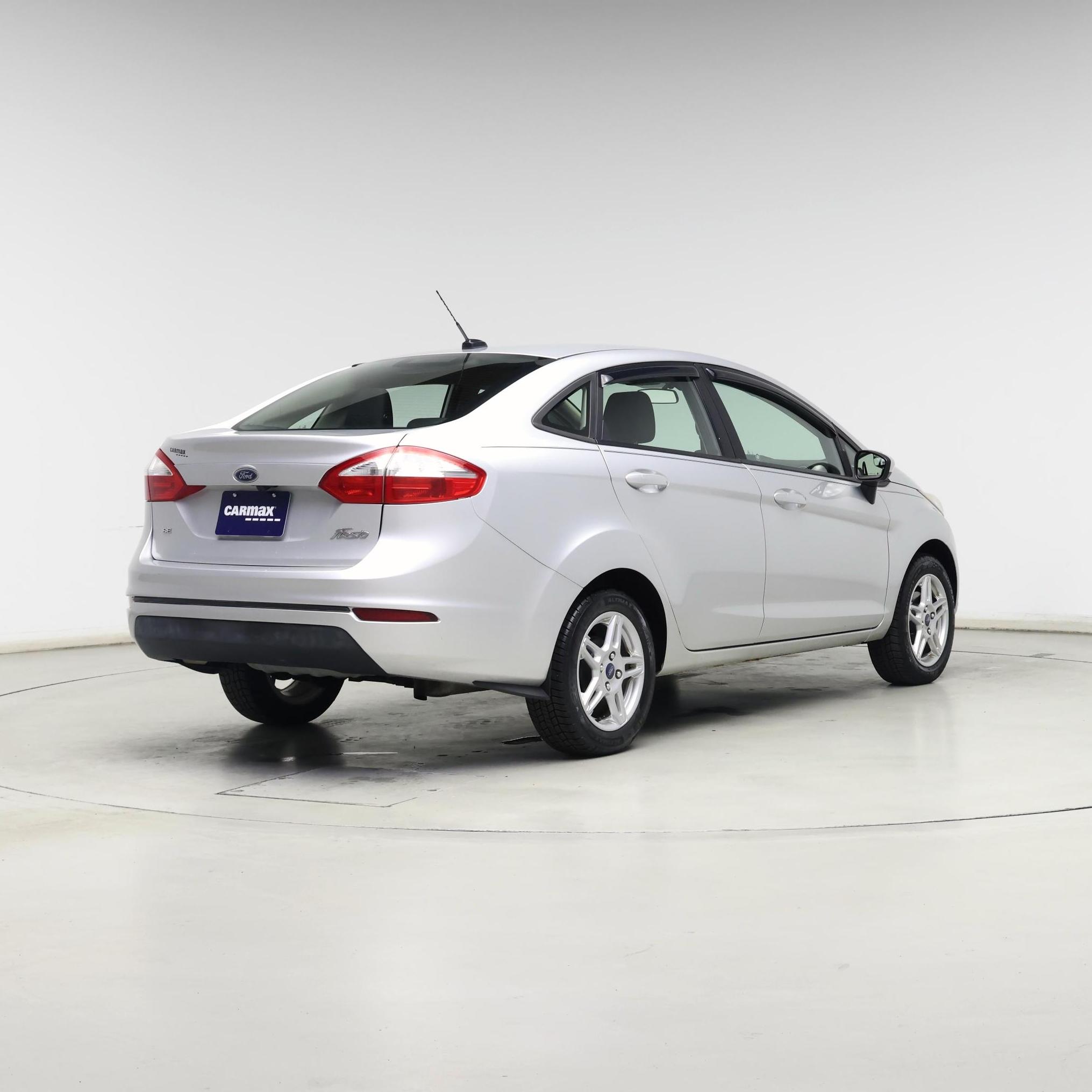 Thumbnail: 2019 Ford Fiesta - 8