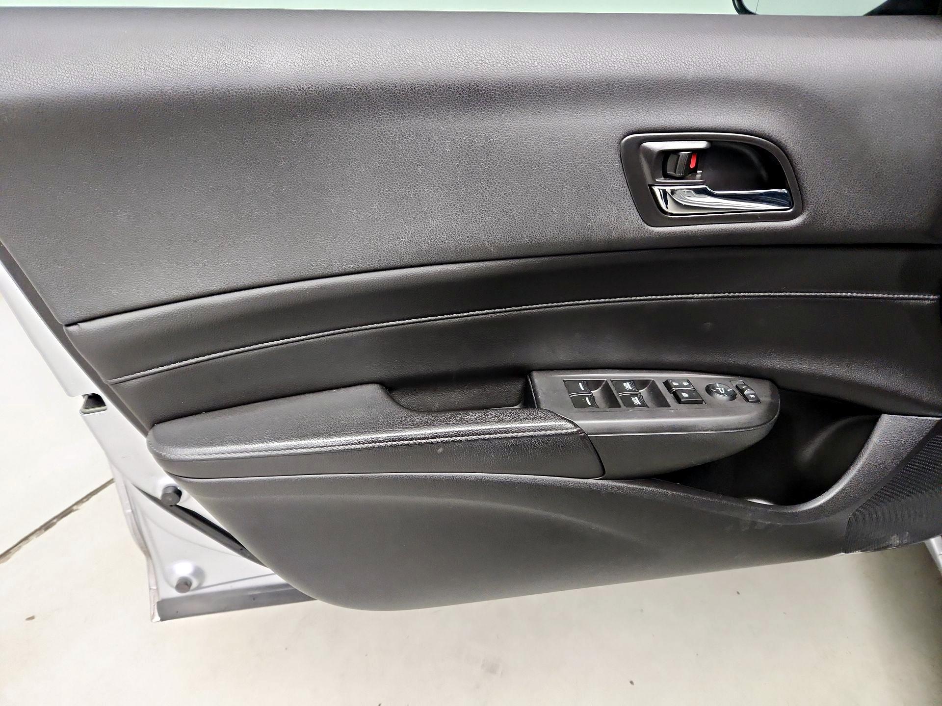 Thumbnail: 2014 Acura ILX - 12