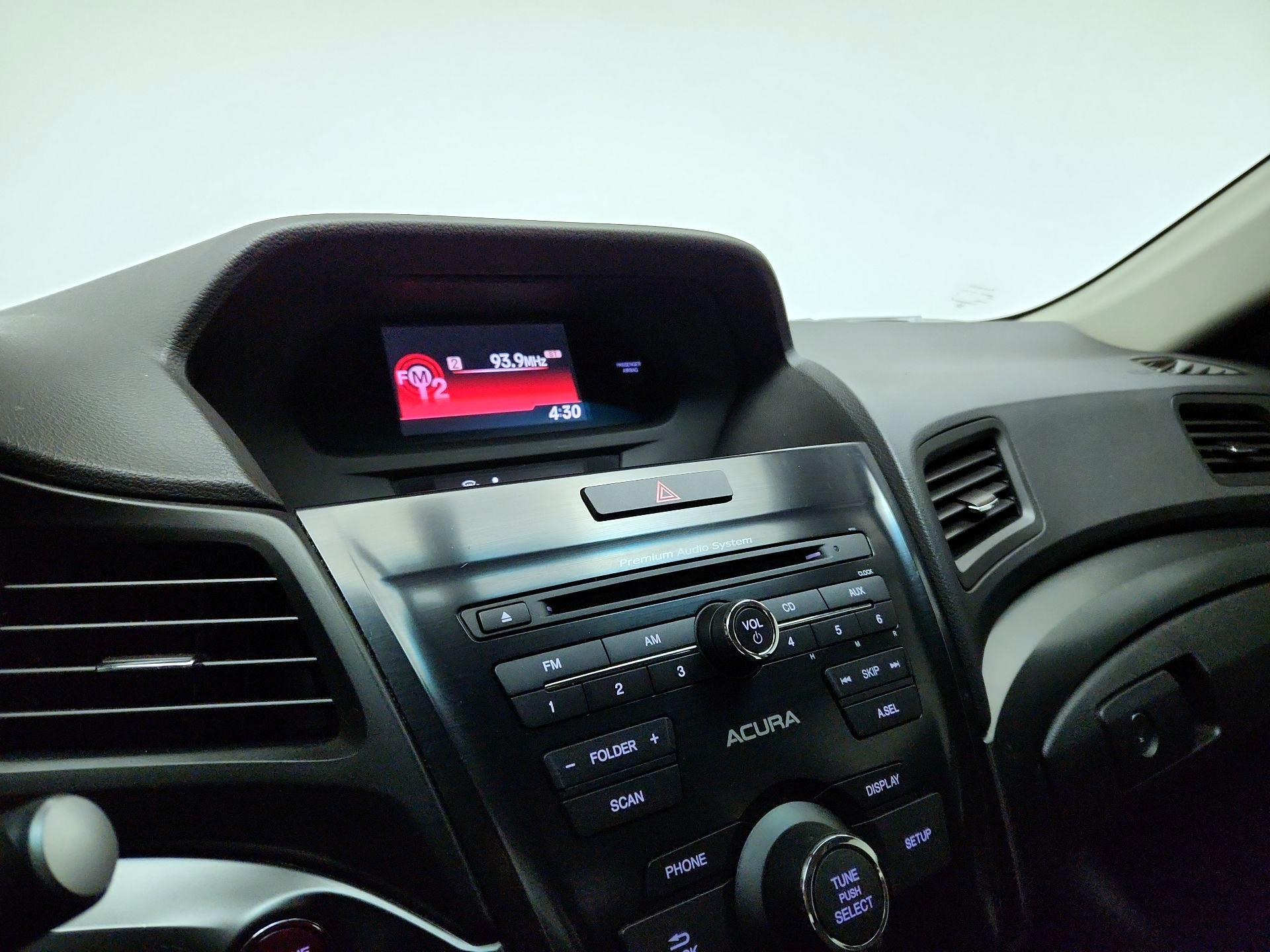 Thumbnail: 2014 Acura ILX - 15