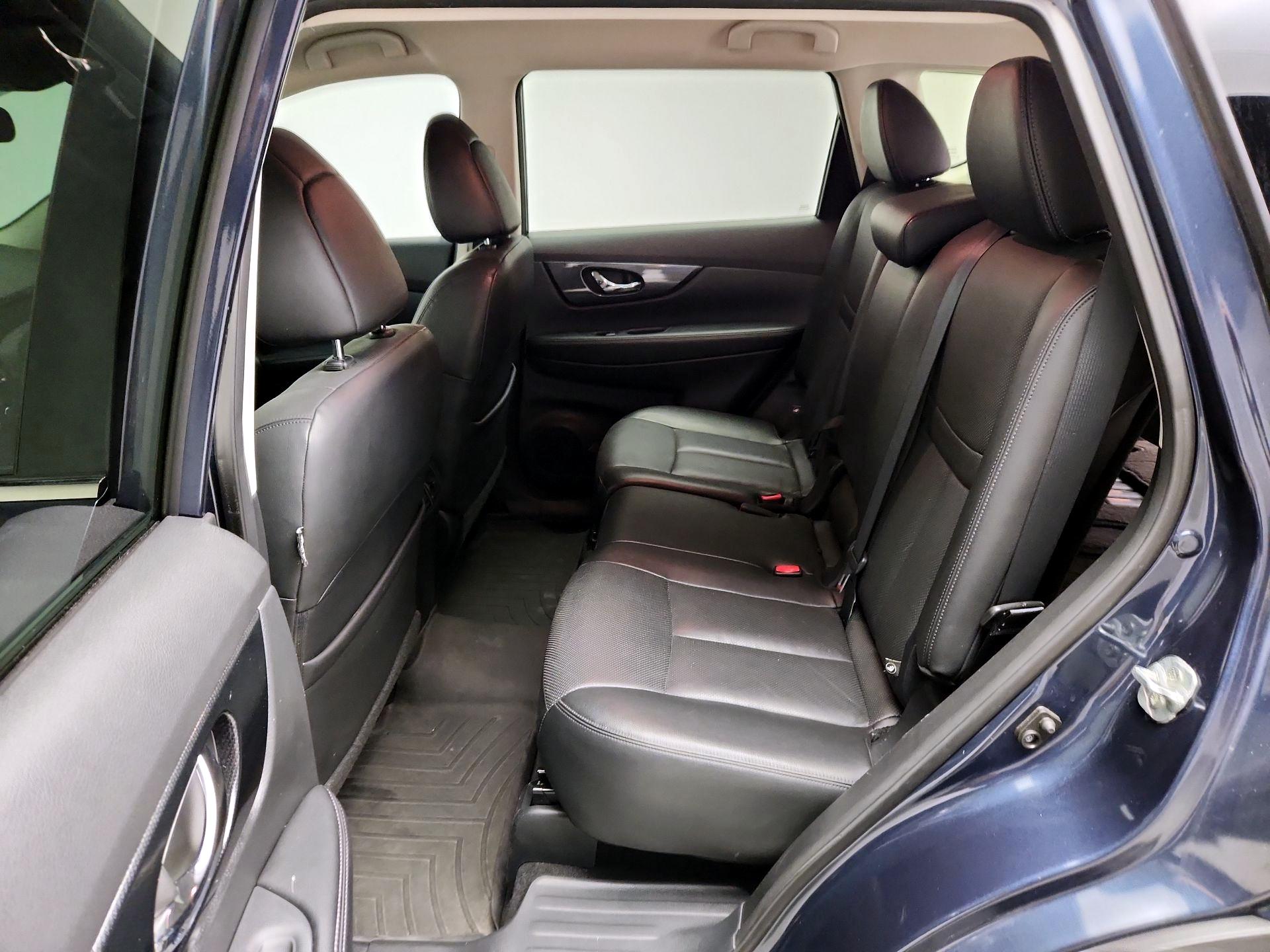 Thumbnail: 2015 Nissan Rogue - 20