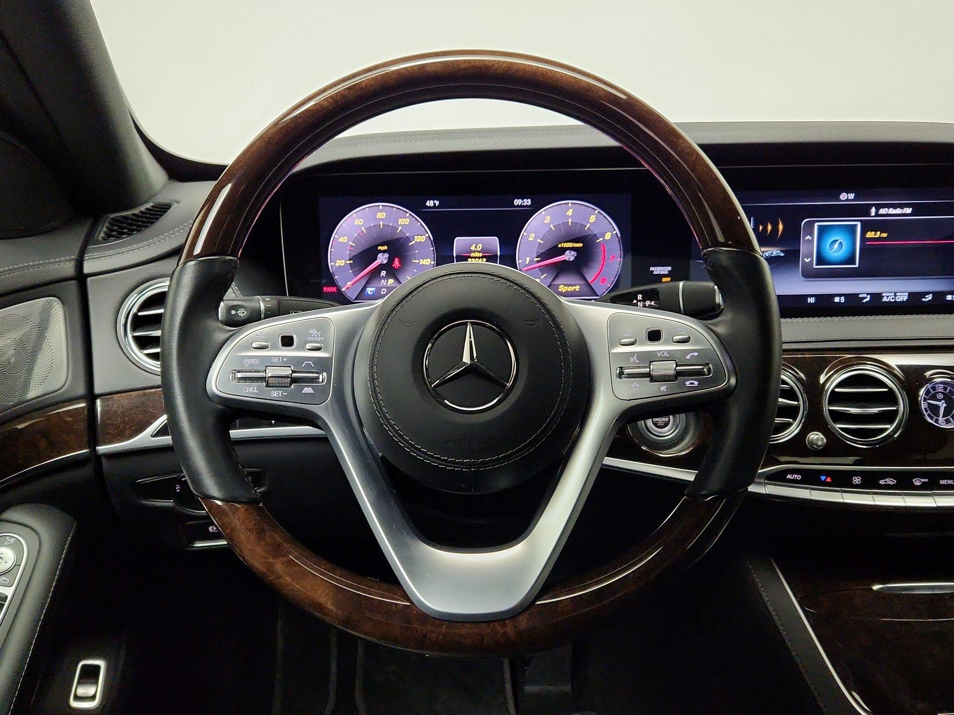 Thumbnail: 2018 Mercedes-Benz S-Class - 10