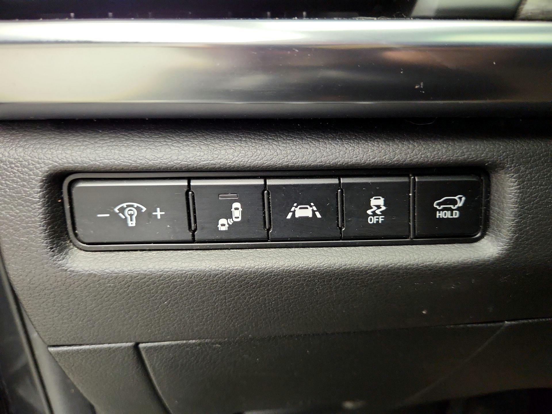 Thumbnail: 2022 Kia Telluride - 13