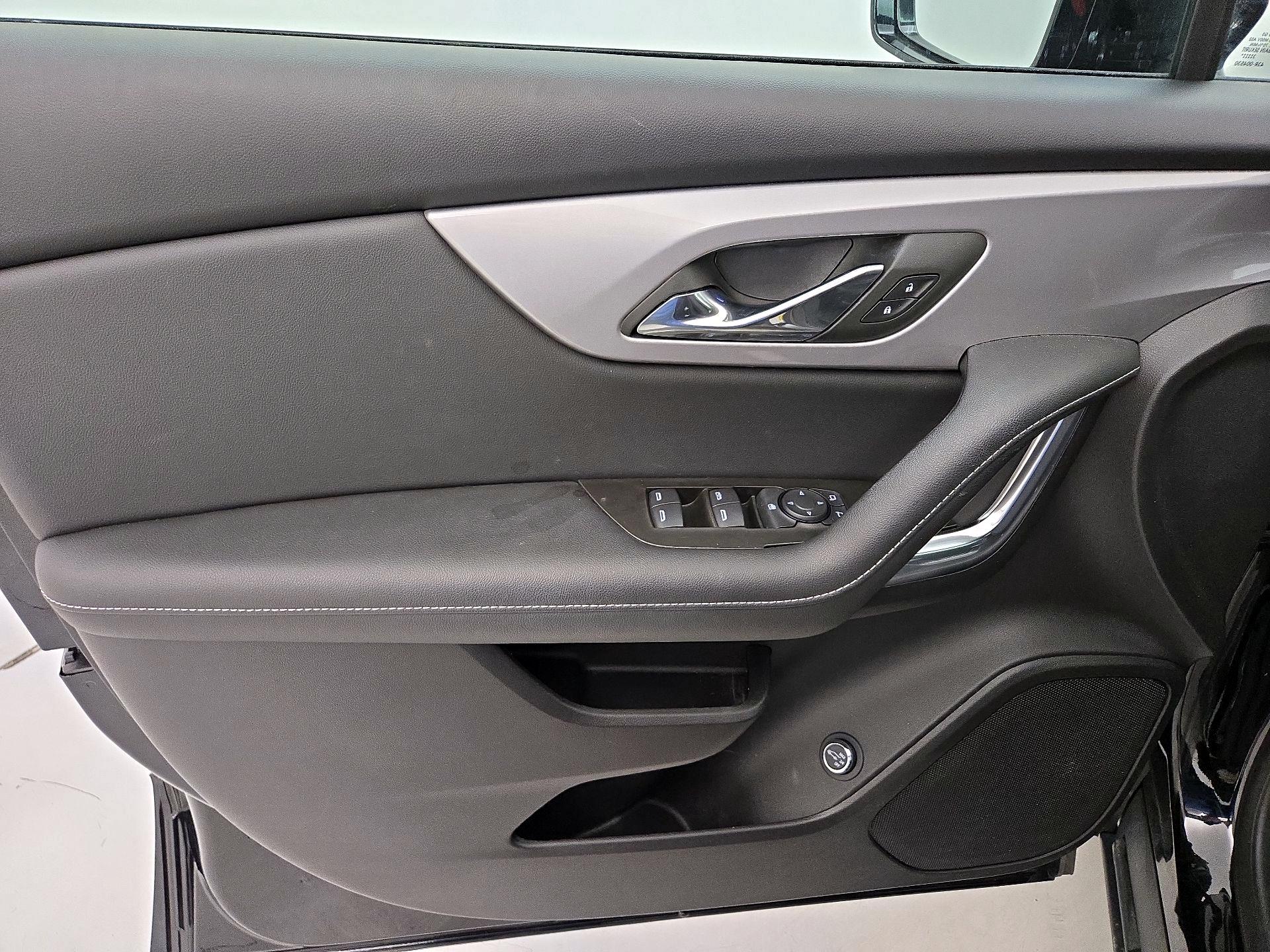 Thumbnail: 2024 Chevrolet Blazer - 12