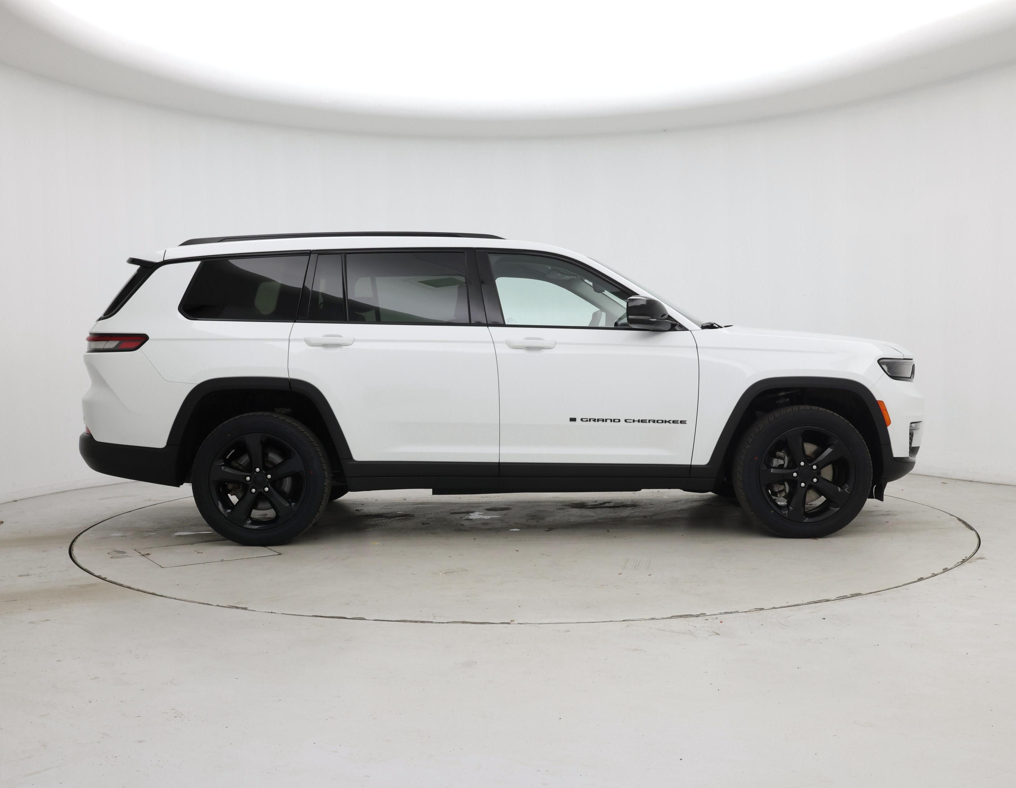 Thumbnail: 2023 Jeep Grand Cherokee L - 7