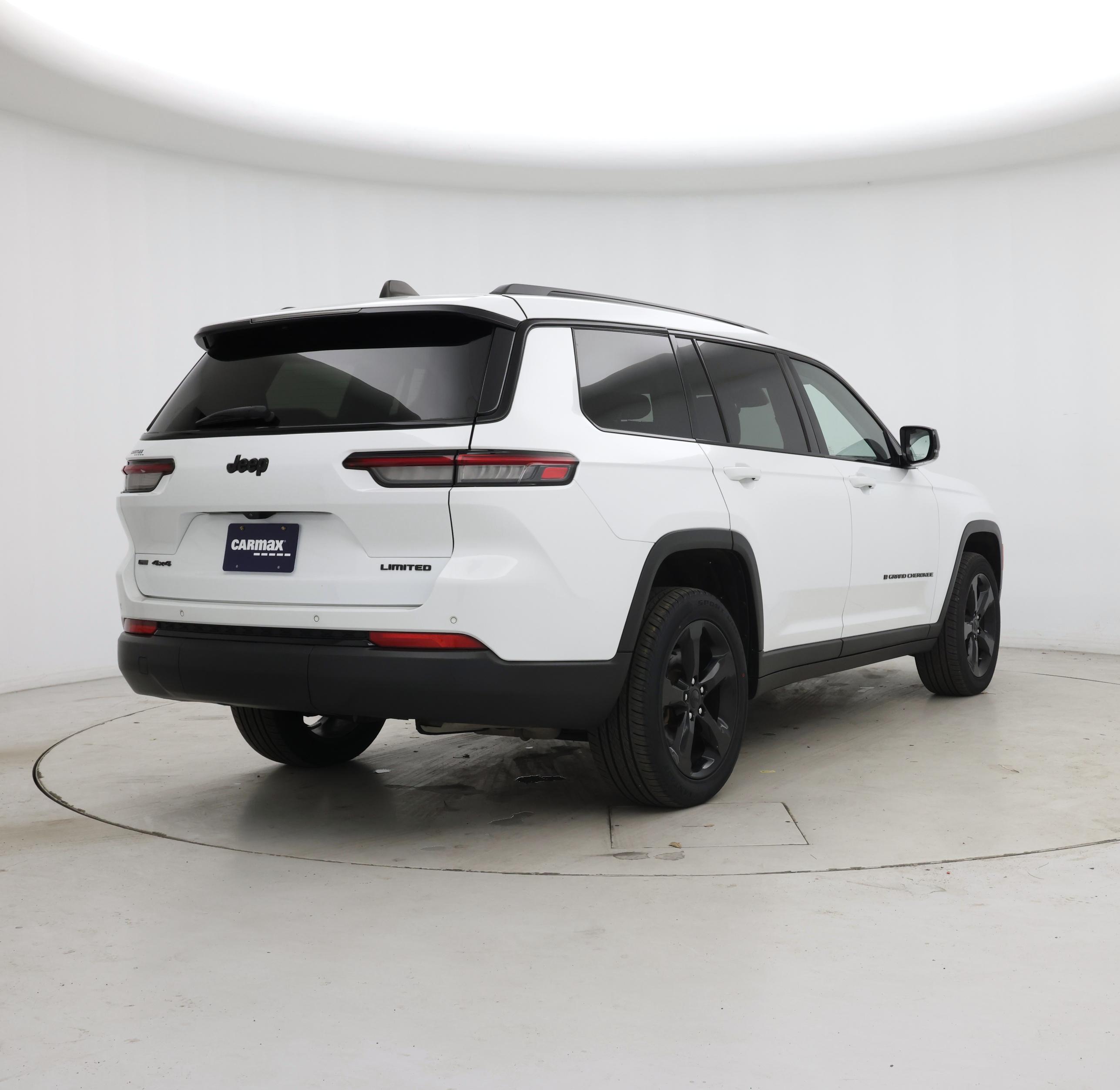 Thumbnail: 2023 Jeep Grand Cherokee L - 8