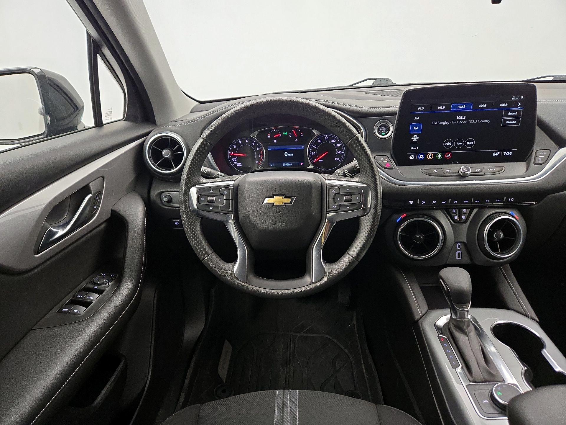 Thumbnail: 2023 Chevrolet Blazer - 10