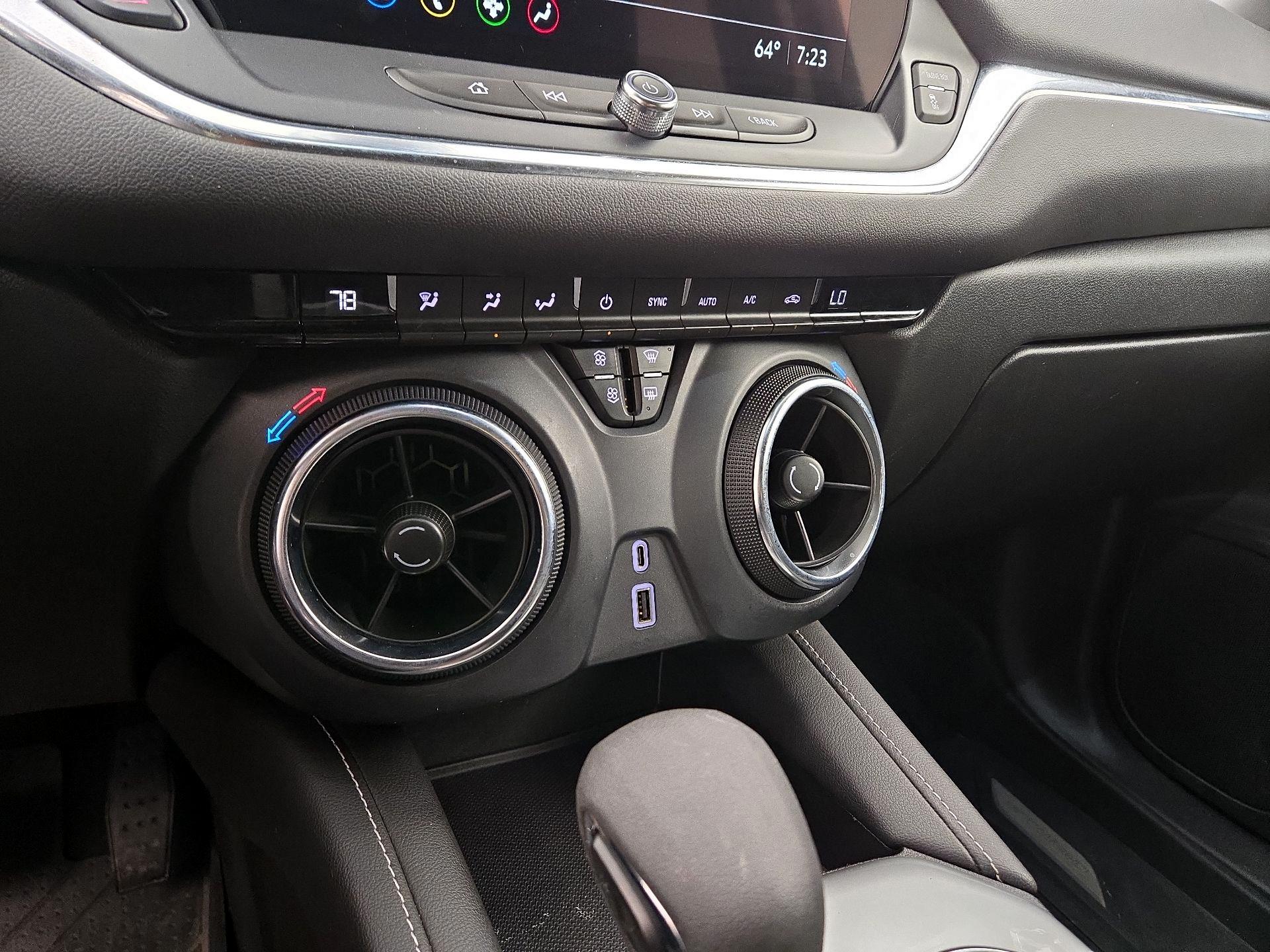 Thumbnail: 2023 Chevrolet Blazer - 16