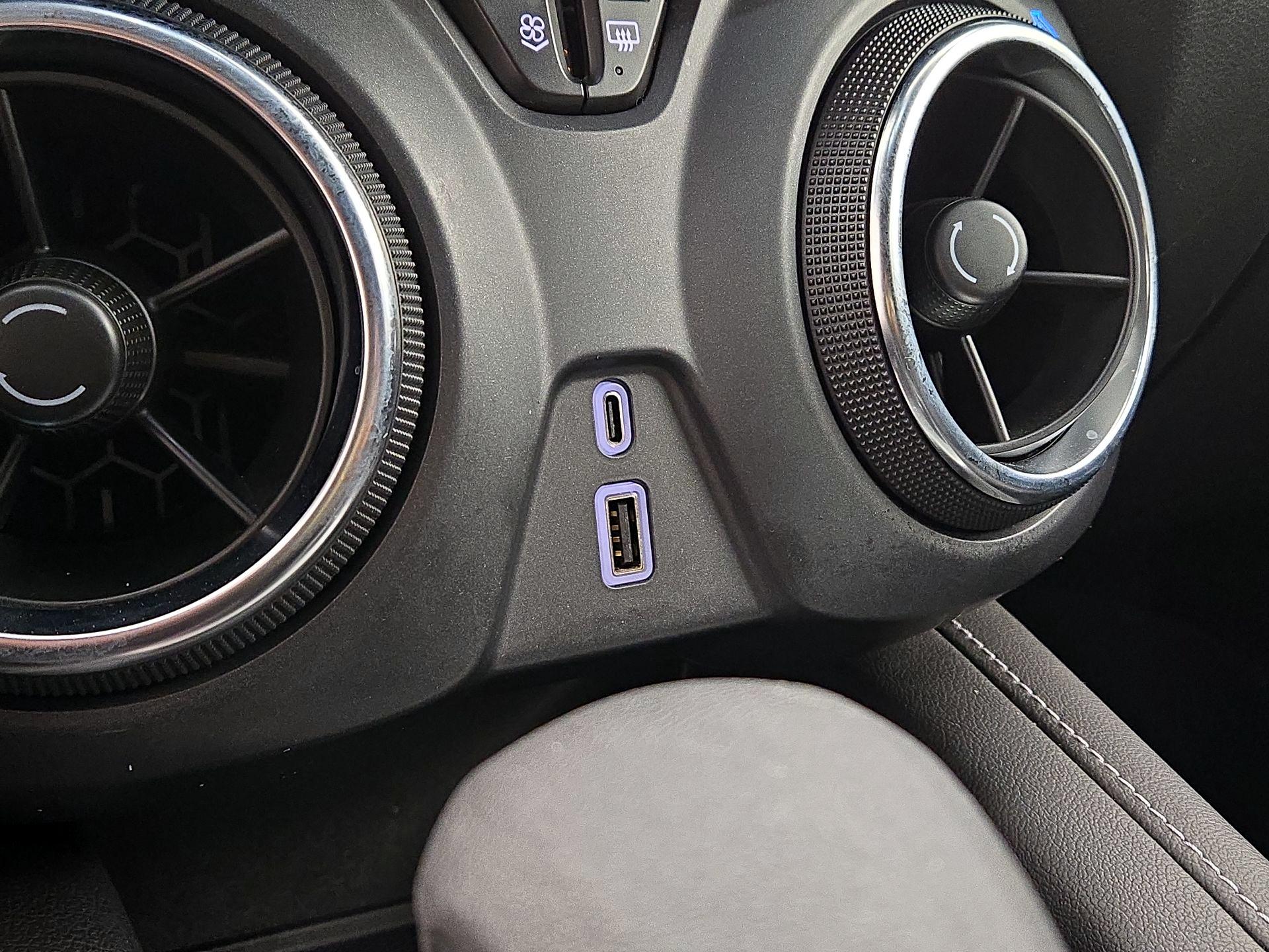 Thumbnail: 2023 Chevrolet Blazer - 18