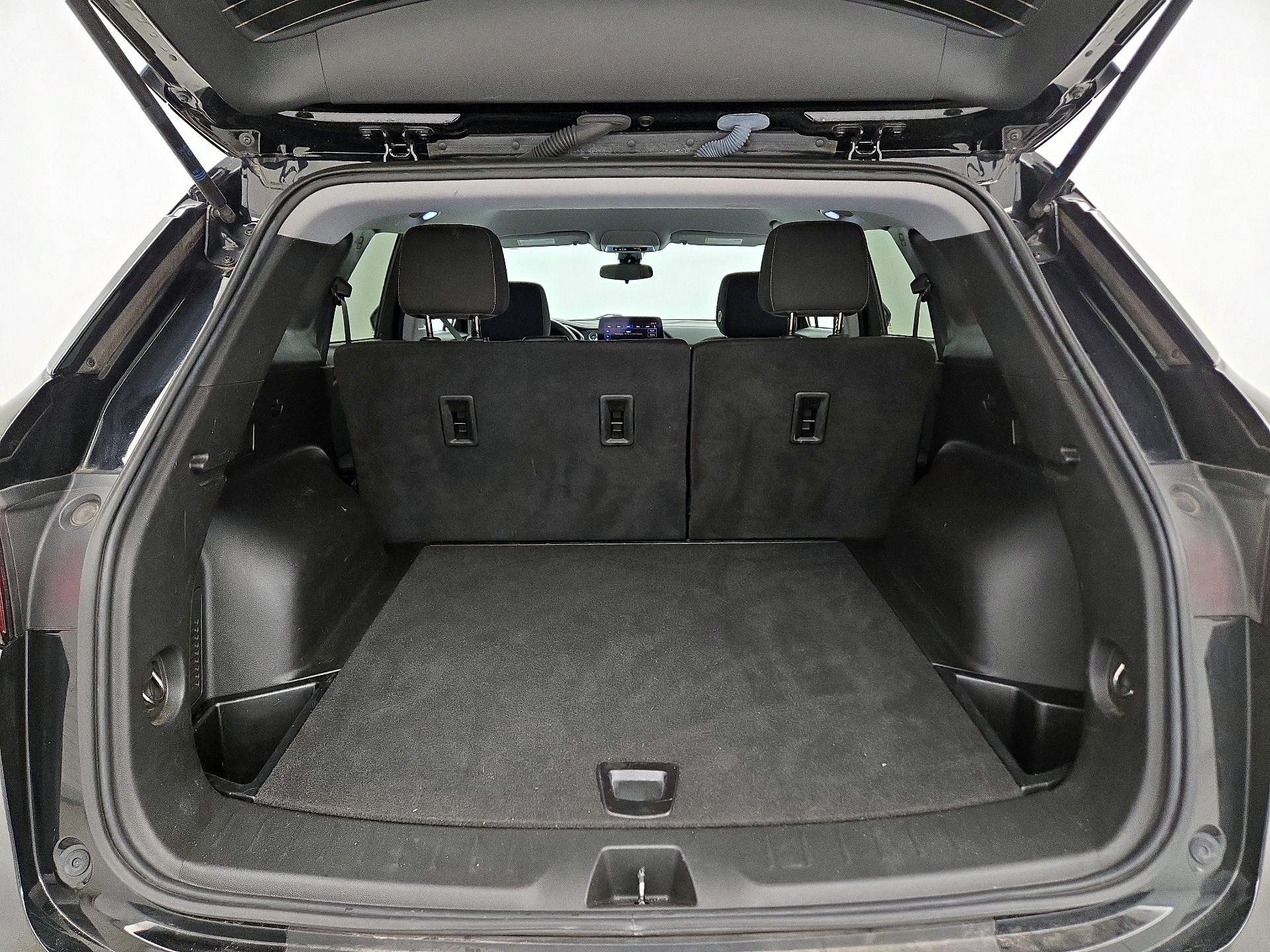 Thumbnail: 2023 Chevrolet Blazer - 20