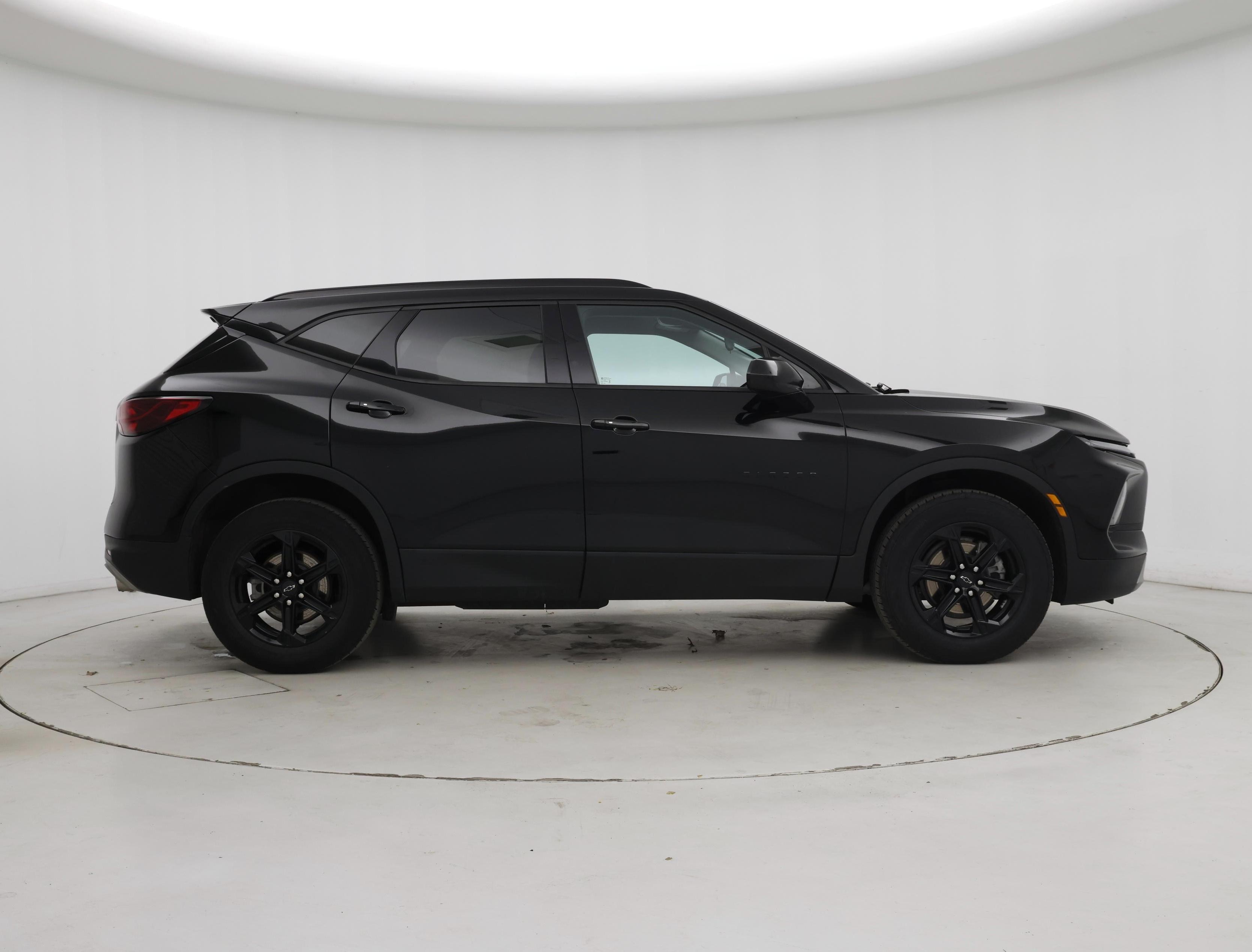 Thumbnail: 2023 Chevrolet Blazer - 7