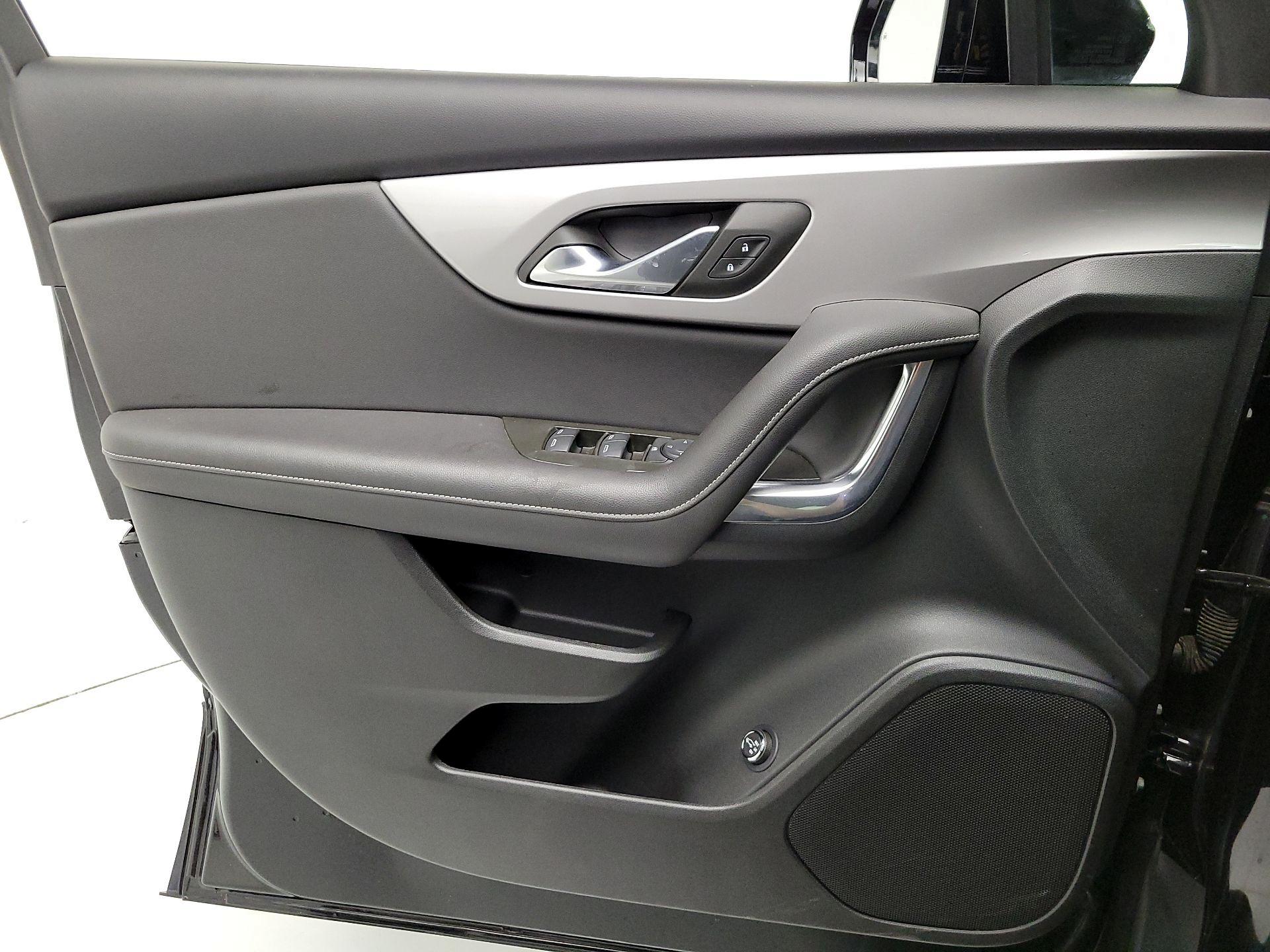 Thumbnail: 2023 Chevrolet Blazer - 12