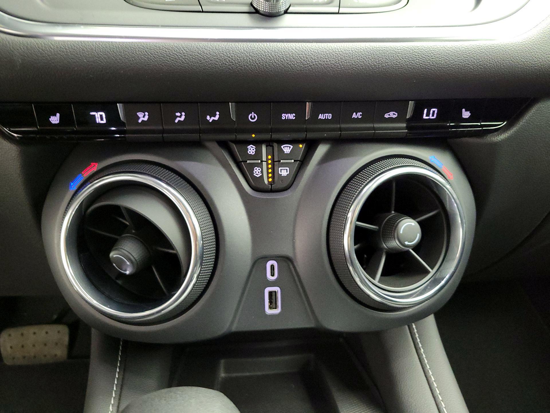 Thumbnail: 2023 Chevrolet Blazer - 14