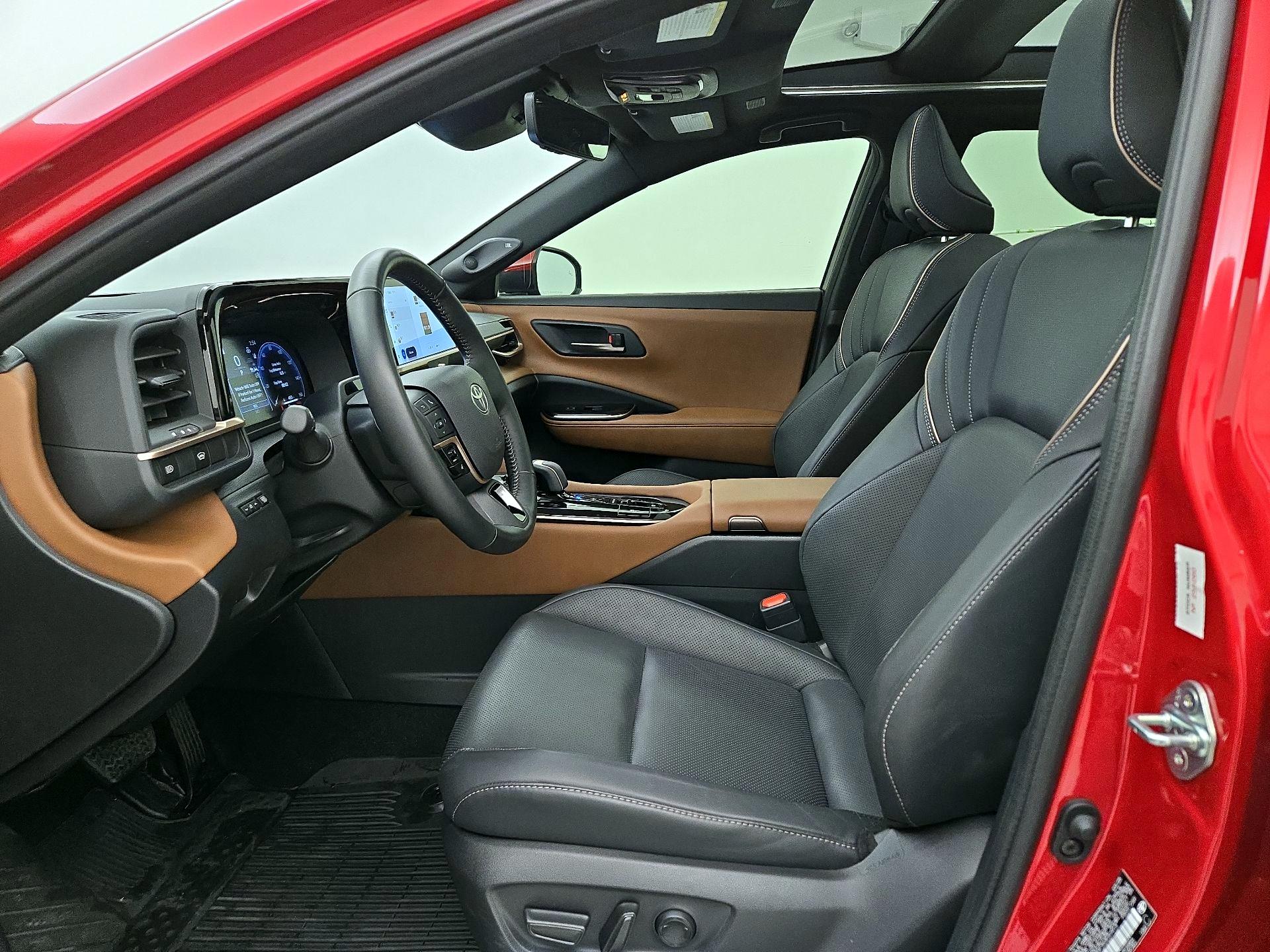 Thumbnail: 2025 Toyota Crown - 11