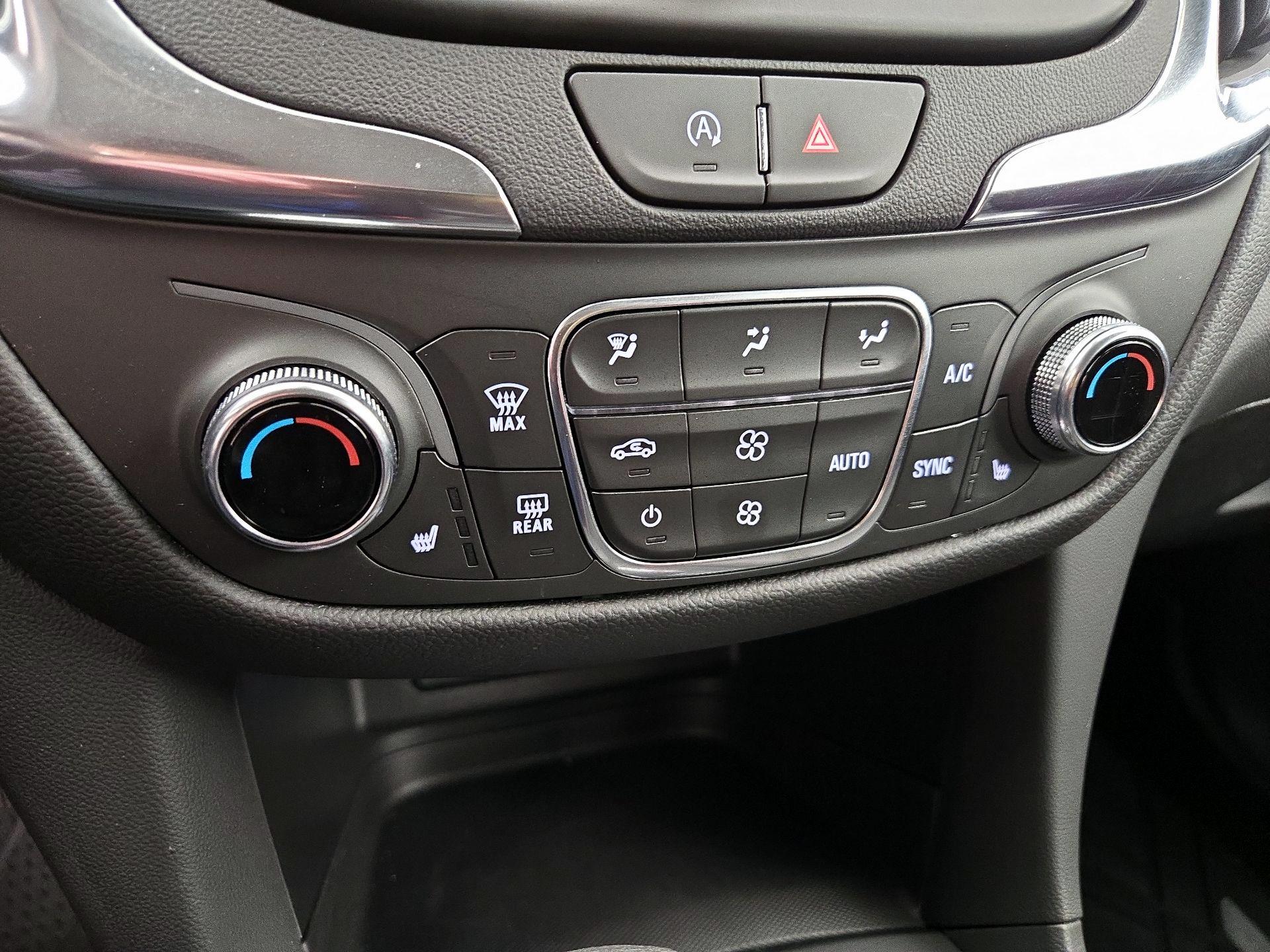 Thumbnail: 2024 Chevrolet Equinox - 16