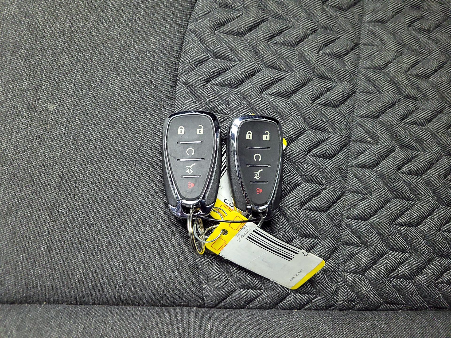 Thumbnail: 2023 Chevrolet Equinox - 18