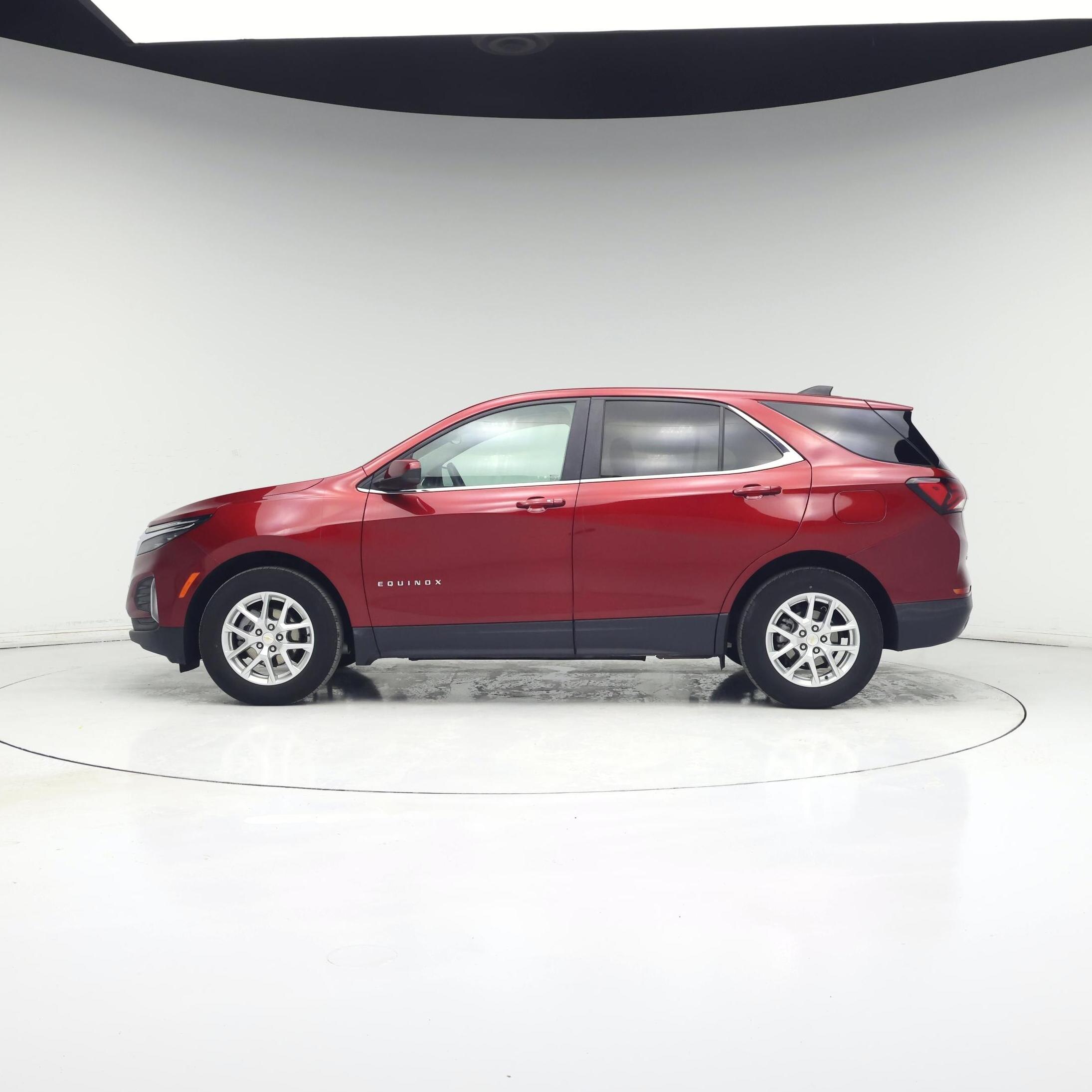 Thumbnail: 2023 Chevrolet Equinox - 3