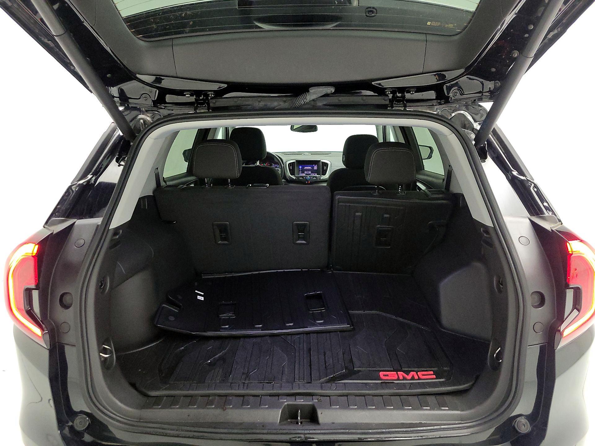 Thumbnail: 2024 GMC Terrain - 18