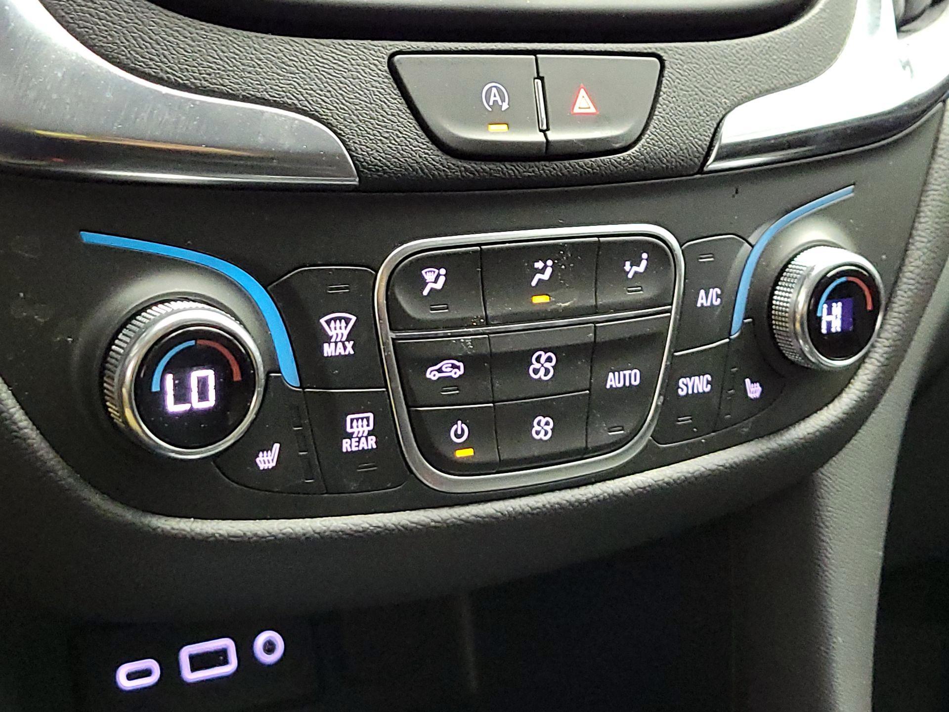 Thumbnail: 2024 Chevrolet Equinox - 16