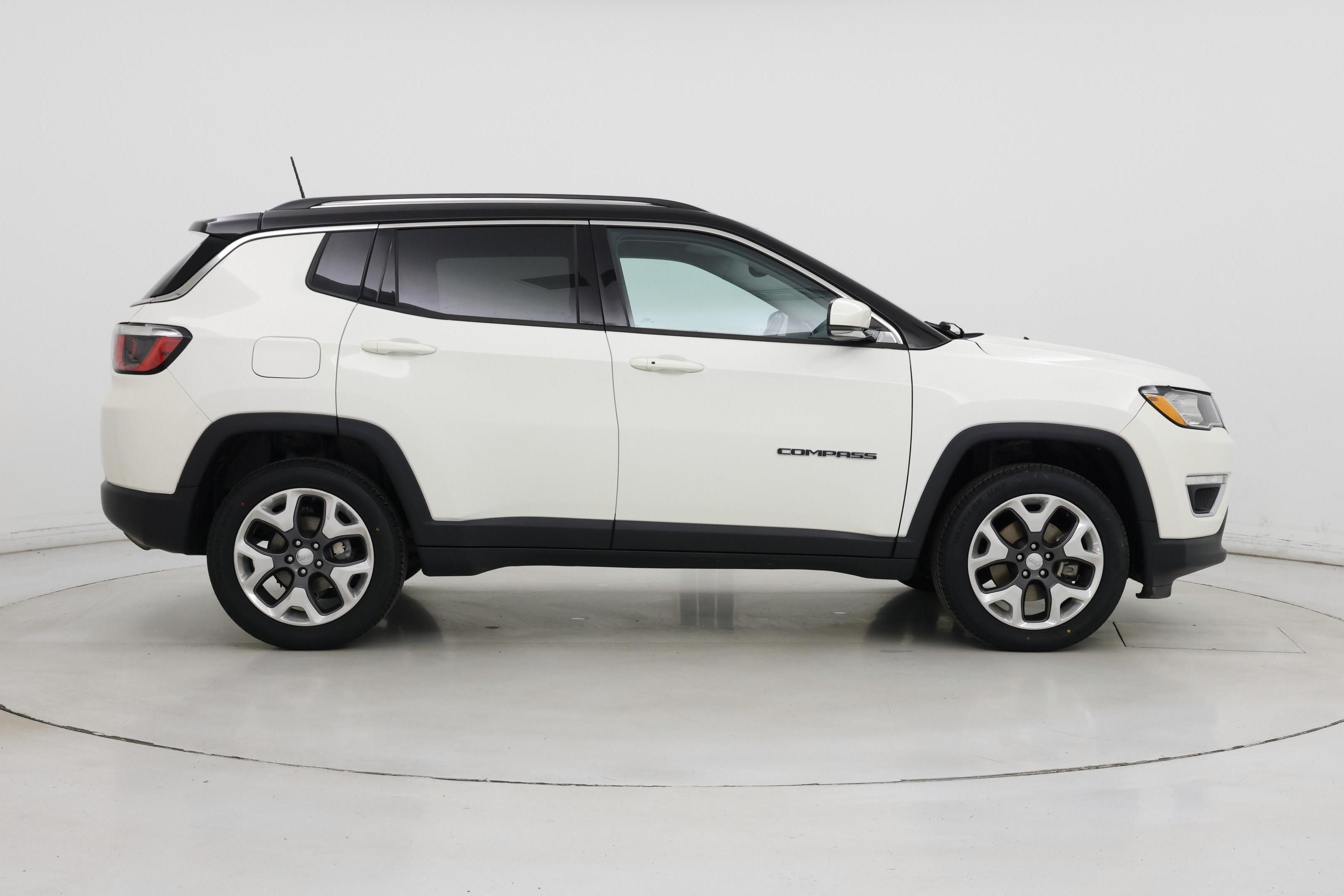 Thumbnail: 2020 Jeep Compass - 7