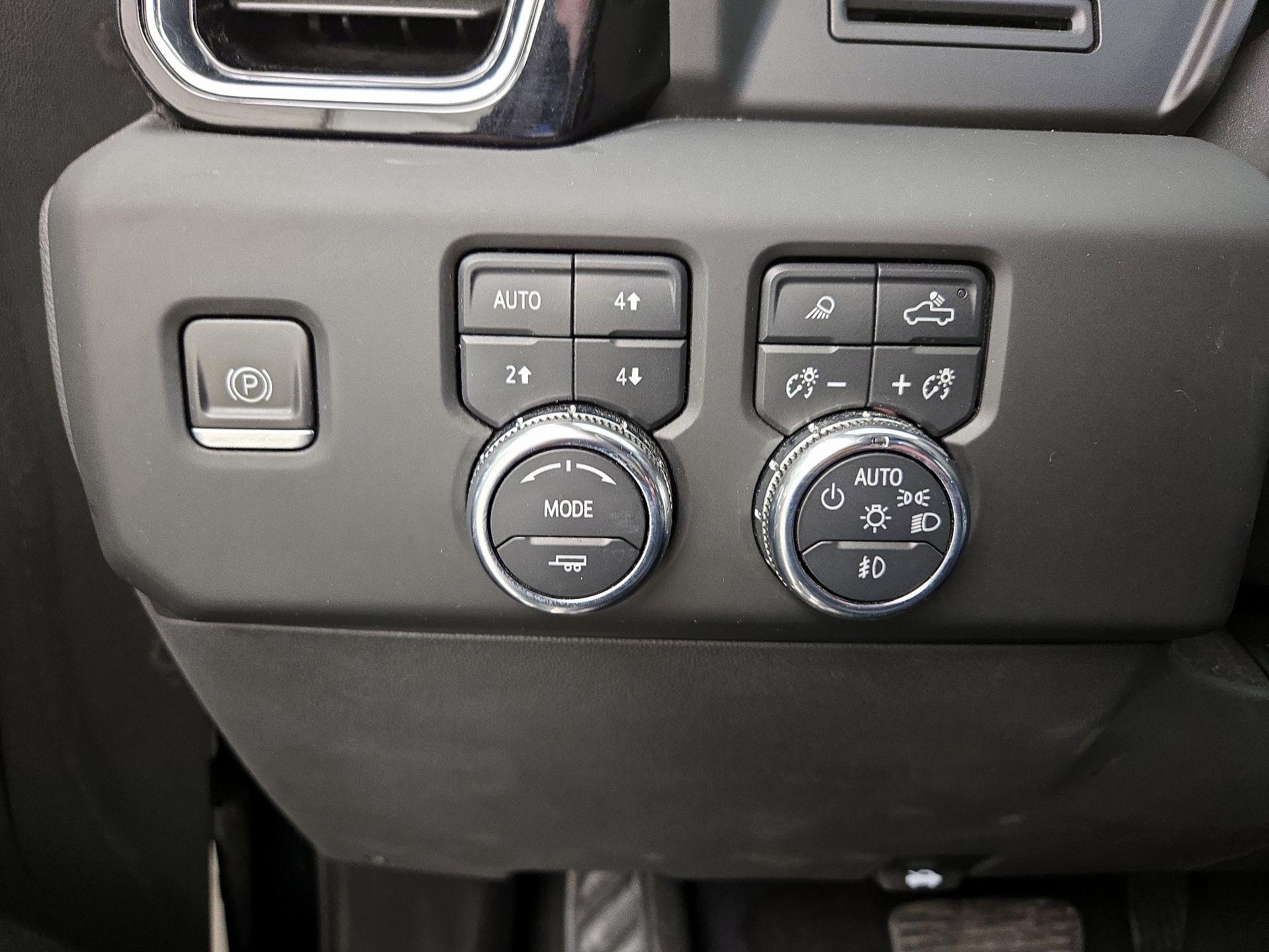 Thumbnail: 2022 GMC Sierra 1500 - 13