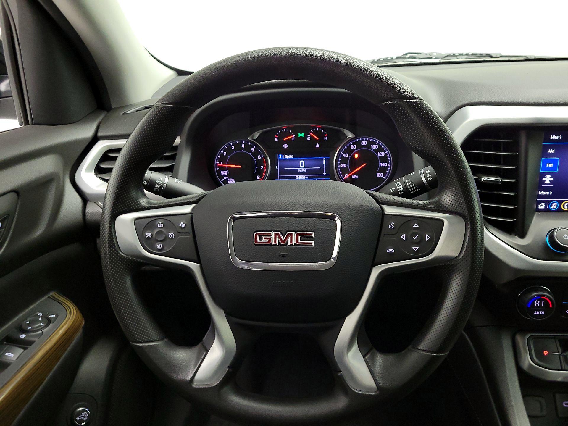 Thumbnail: 2023 GMC Acadia - 10