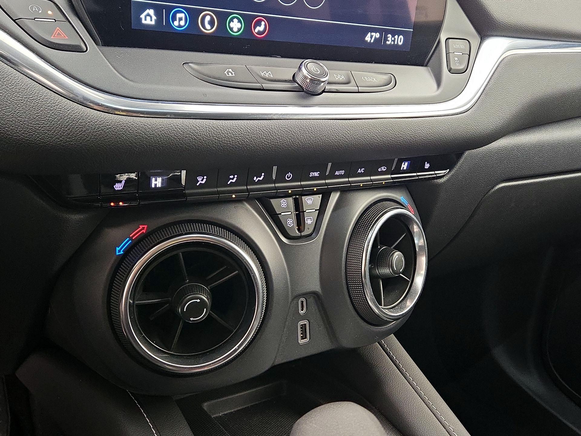 Thumbnail: 2023 Chevrolet Blazer - 16