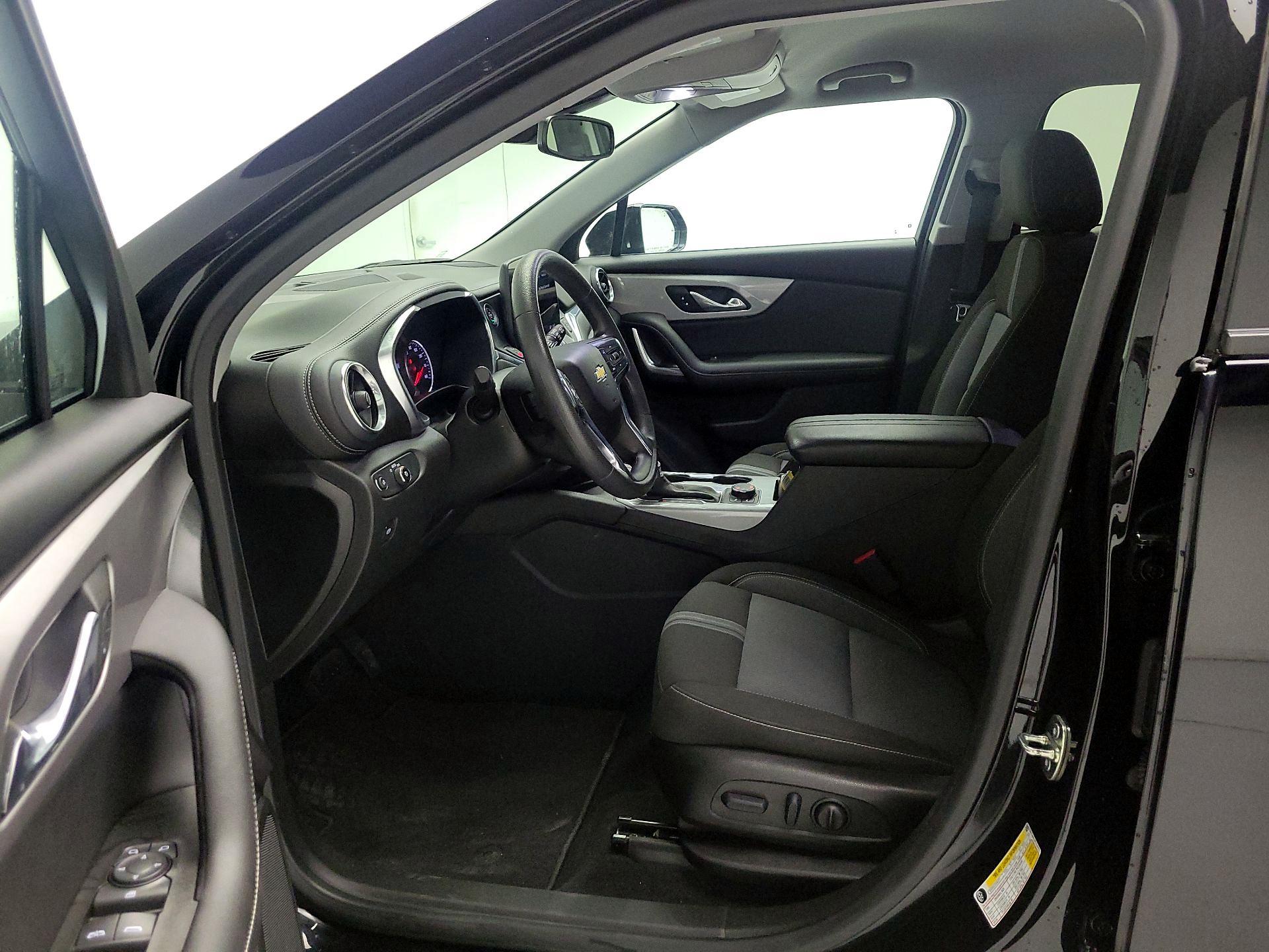 Thumbnail: 2023 Chevrolet Blazer - 11