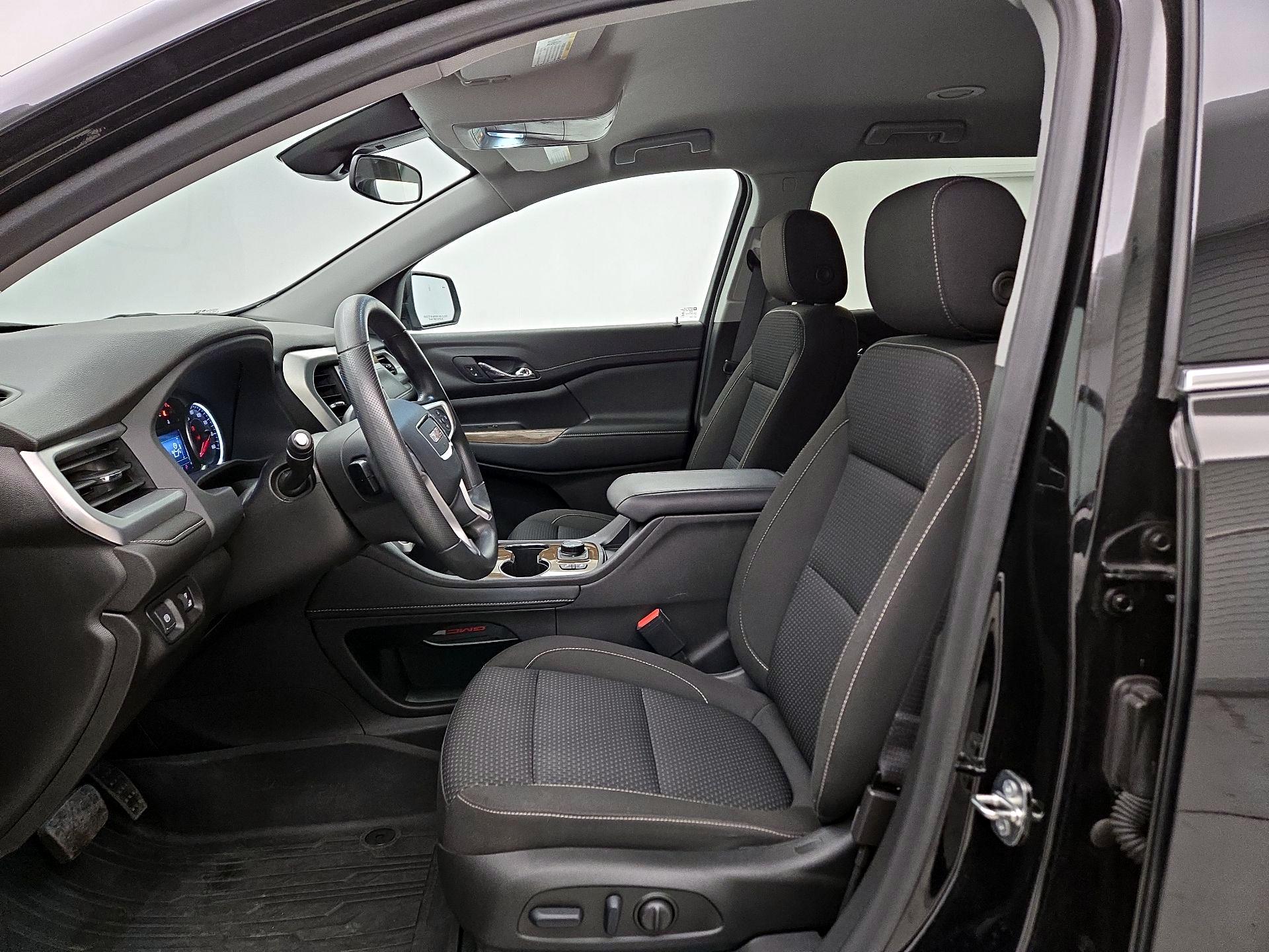 Thumbnail: 2023 GMC Acadia - 11