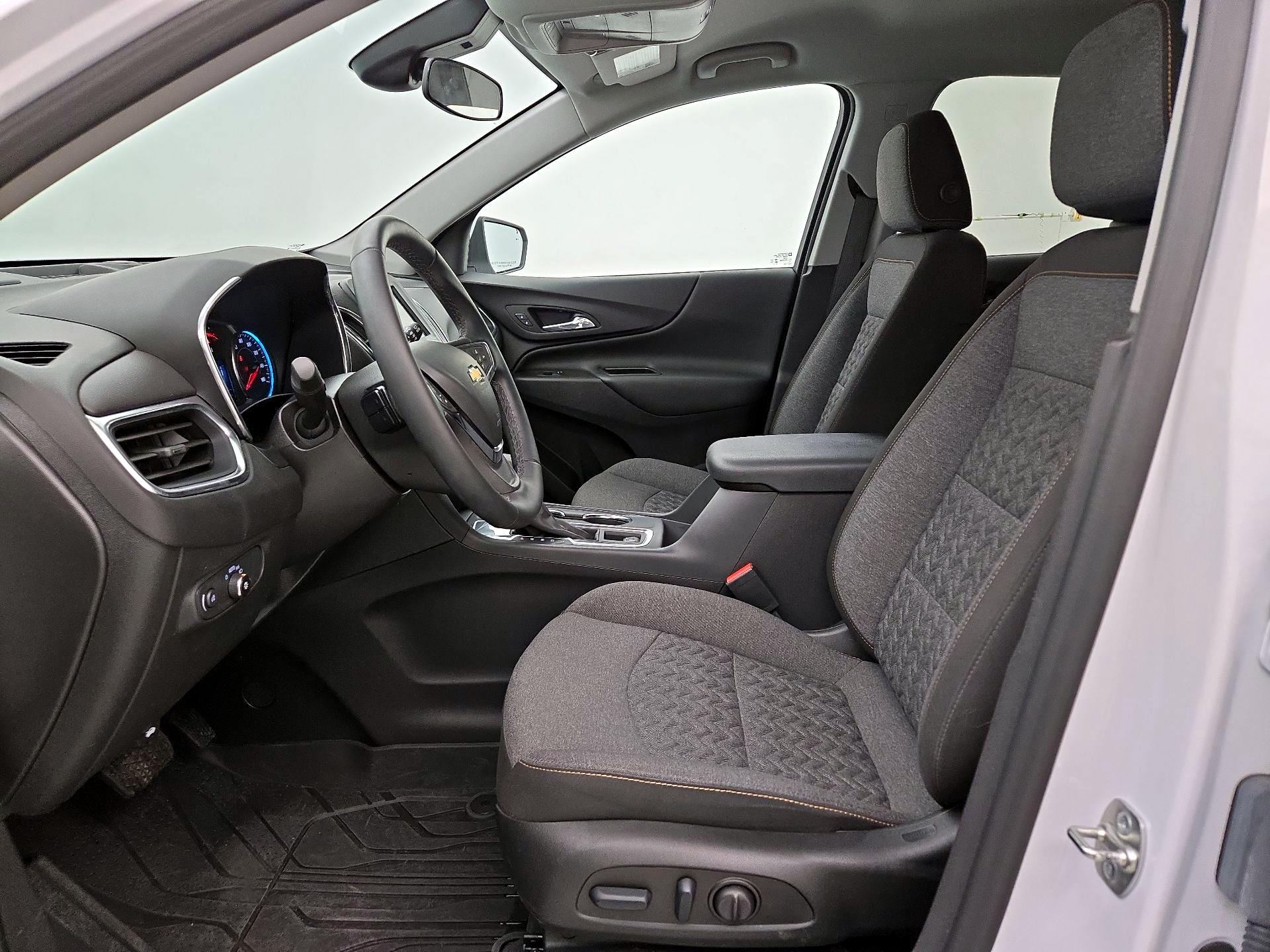 Thumbnail: 2024 Chevrolet Equinox - 11