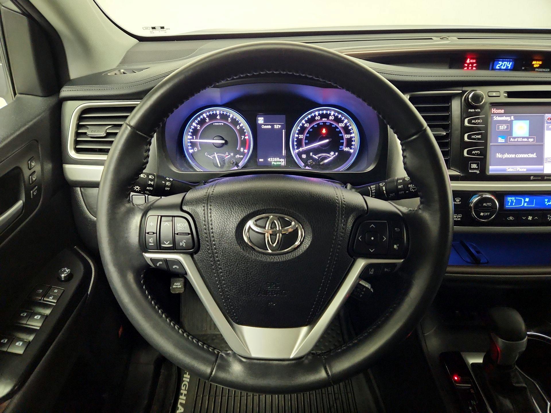 Thumbnail: 2018 Toyota Highlander - 10