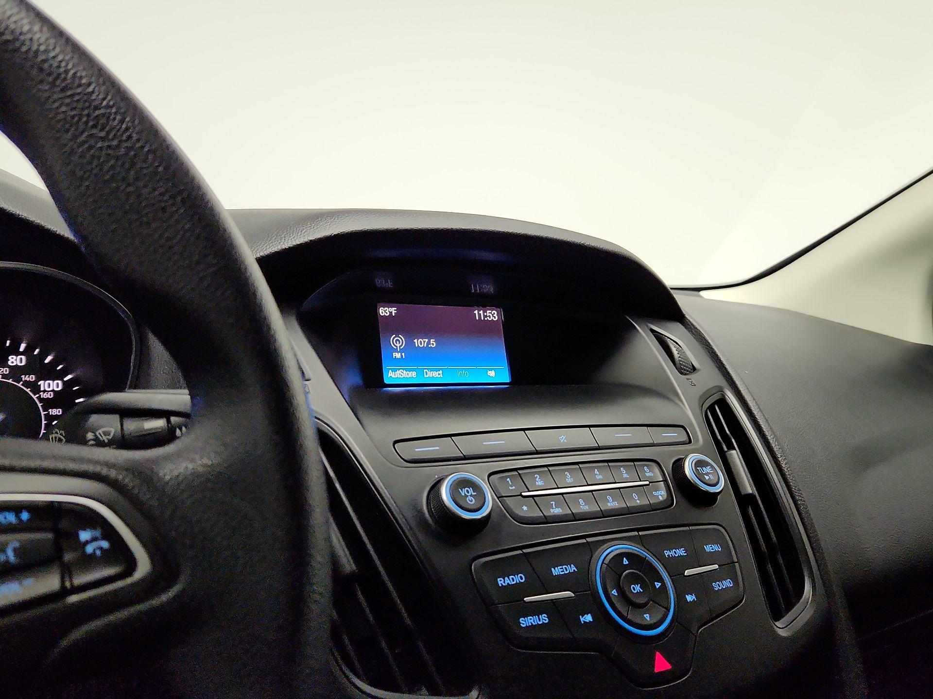 Thumbnail: 2018 Ford Focus - 15