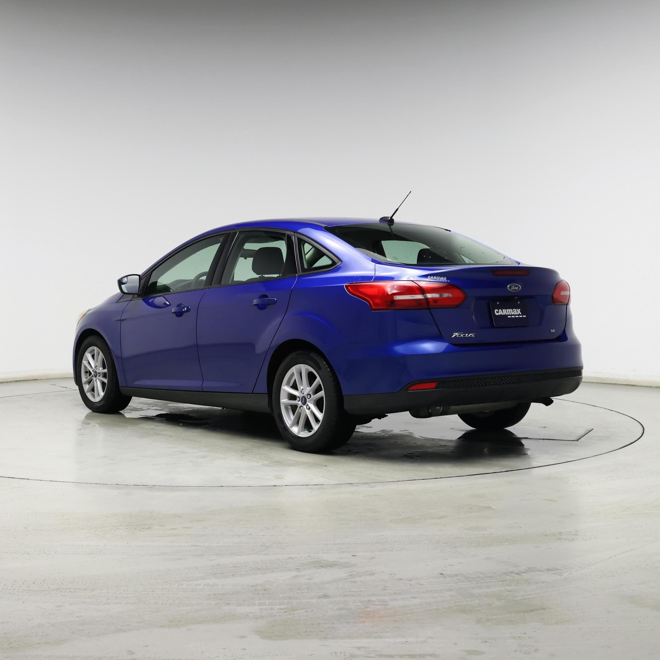 Thumbnail: 2018 Ford Focus - 2