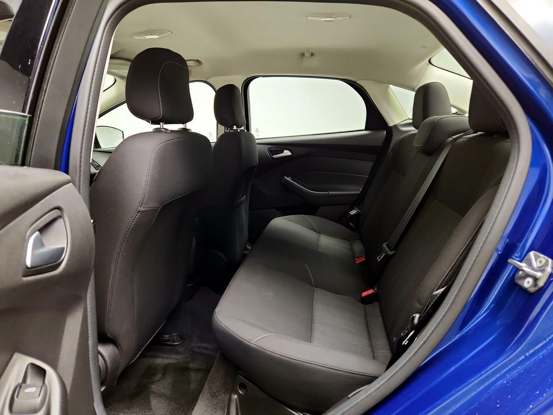 Thumbnail: 2018 Ford Focus - 19