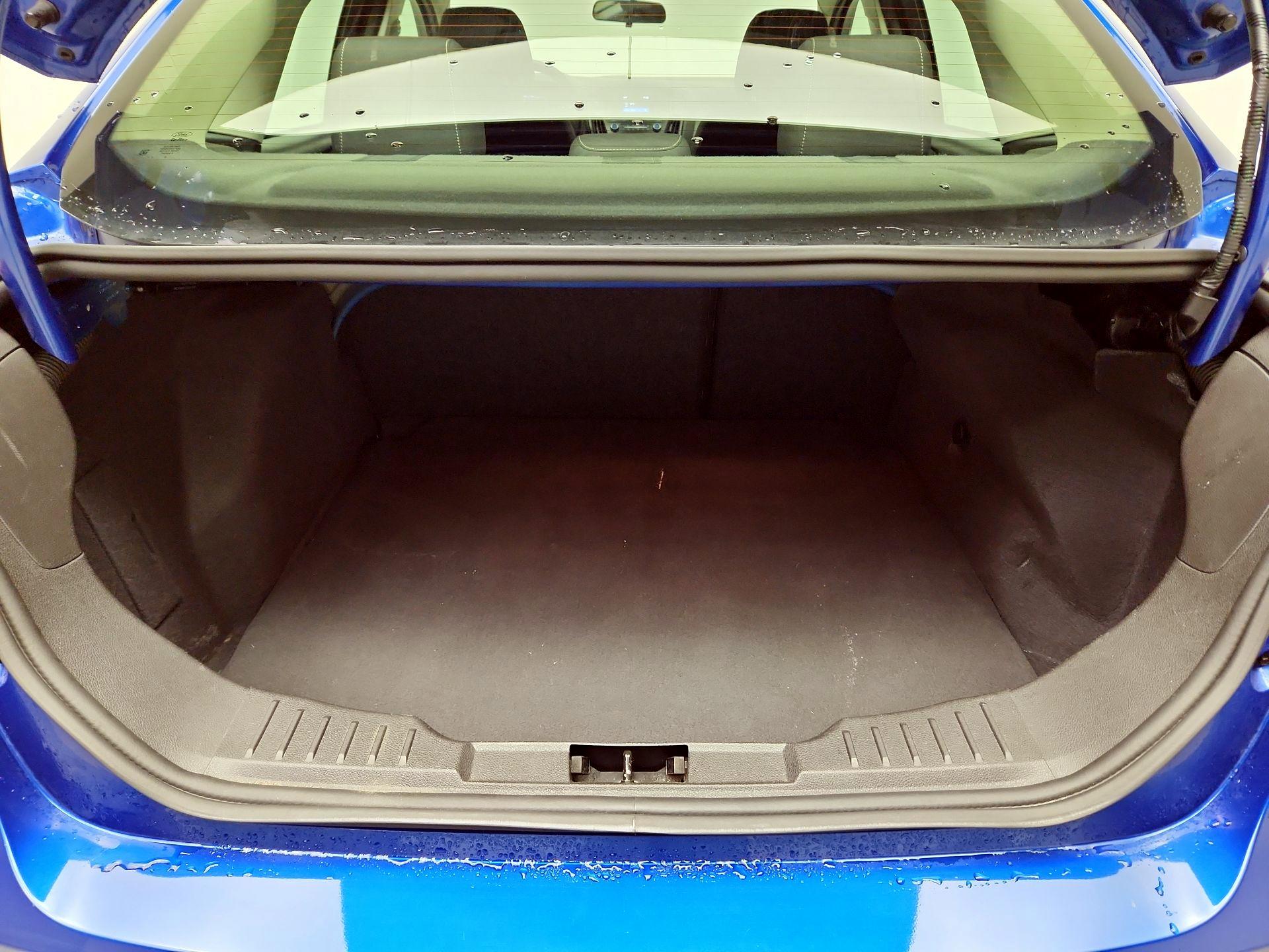 Thumbnail: 2018 Ford Focus - 20