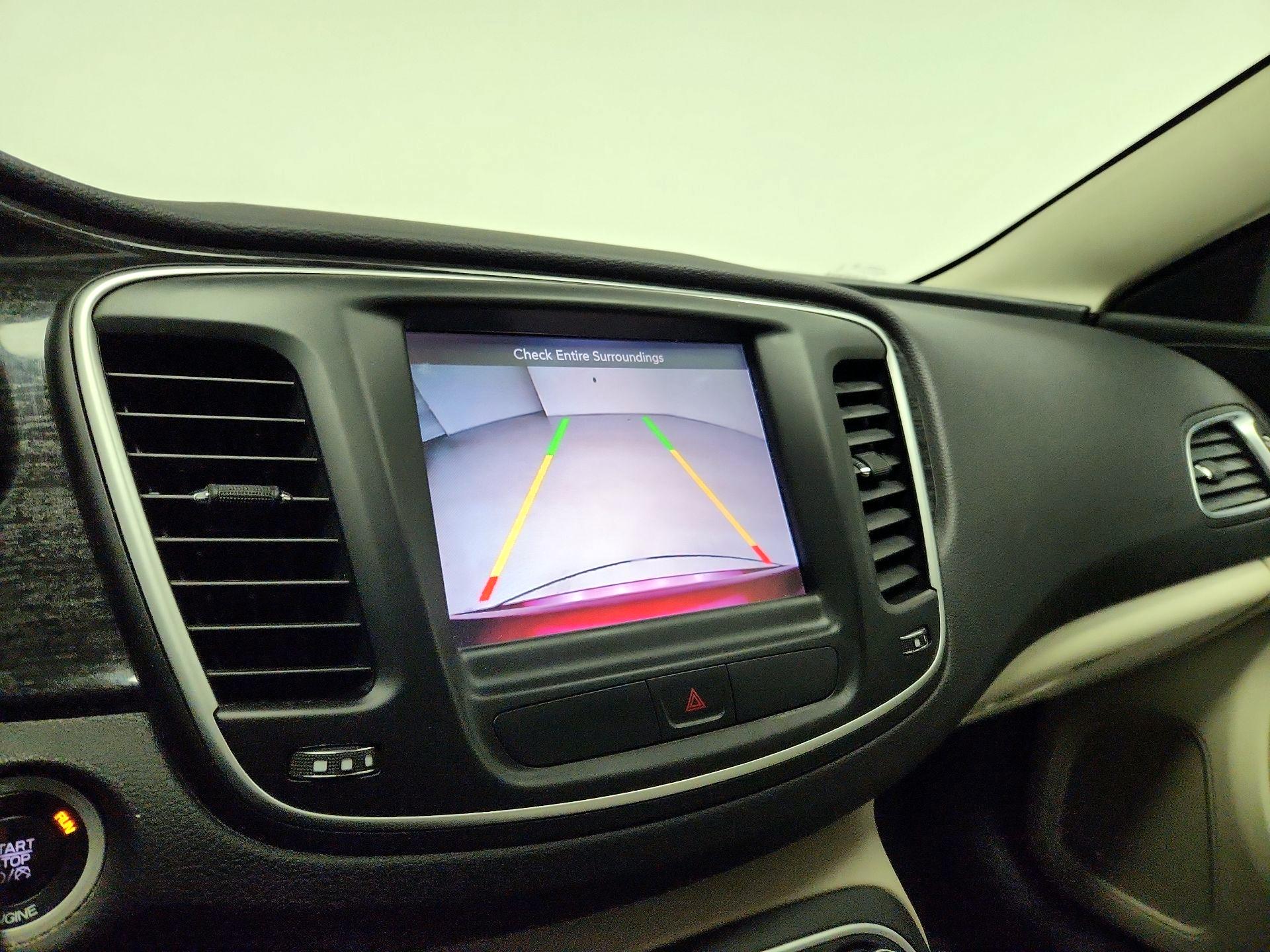 Thumbnail: 2015 Chrysler 200 - 15