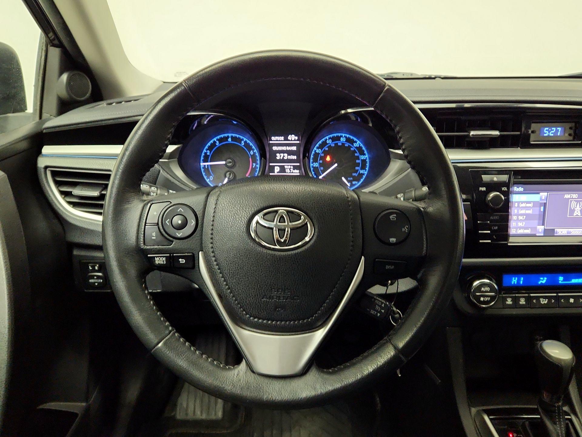 Thumbnail: 2014 Toyota Corolla - 10