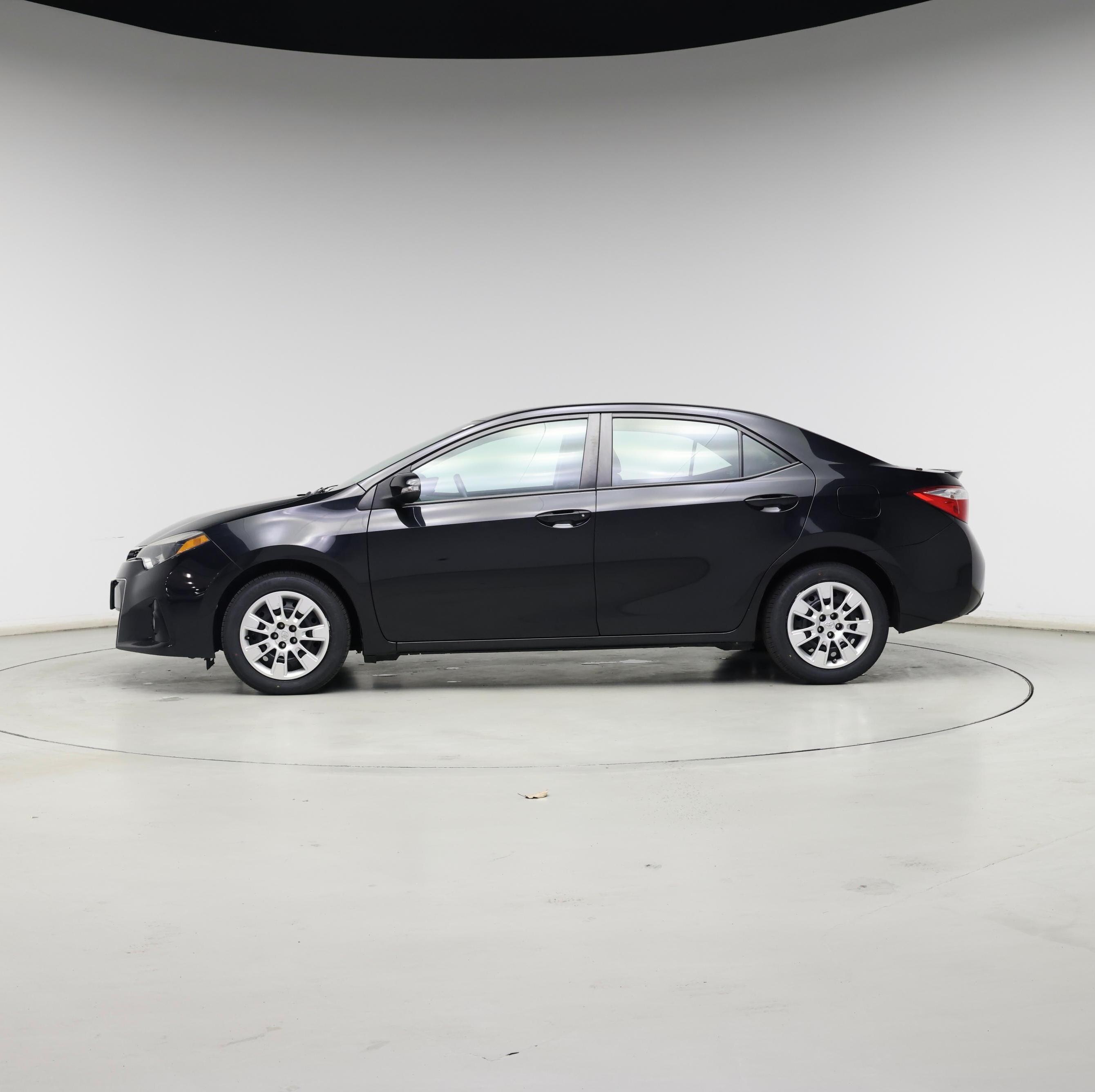 Thumbnail: 2014 Toyota Corolla - 3