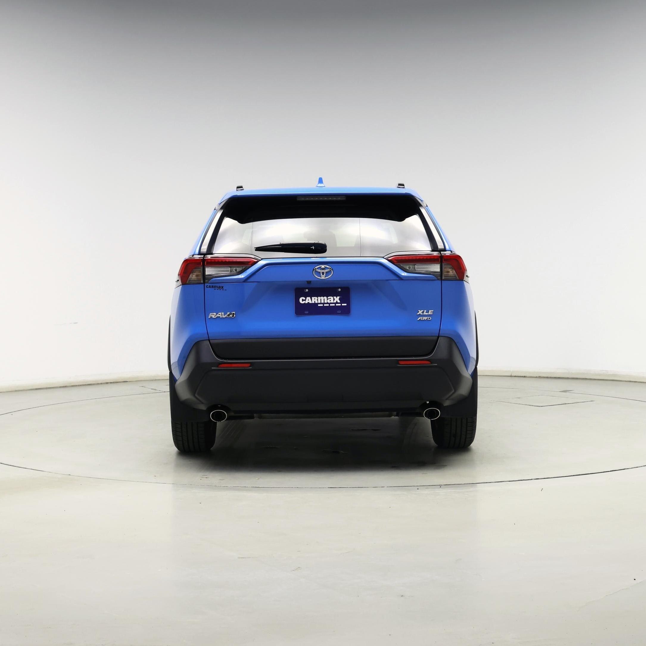 Thumbnail: 2019 Toyota RAV4 - 6