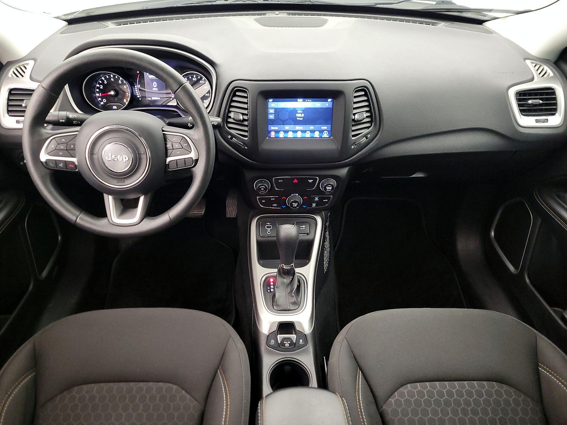 Thumbnail: 2019 Jeep Compass - 9