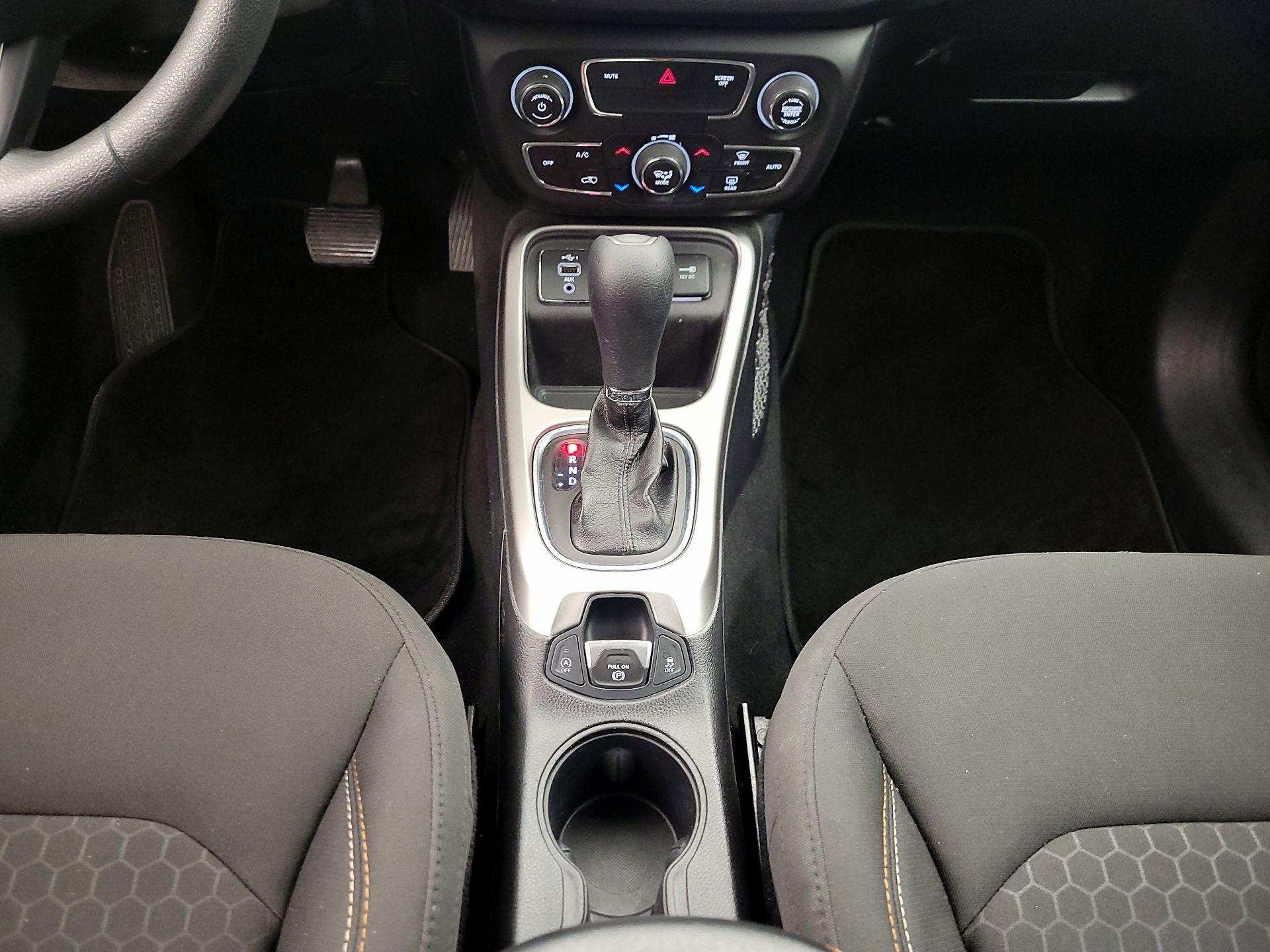 Thumbnail: 2019 Jeep Compass - 17