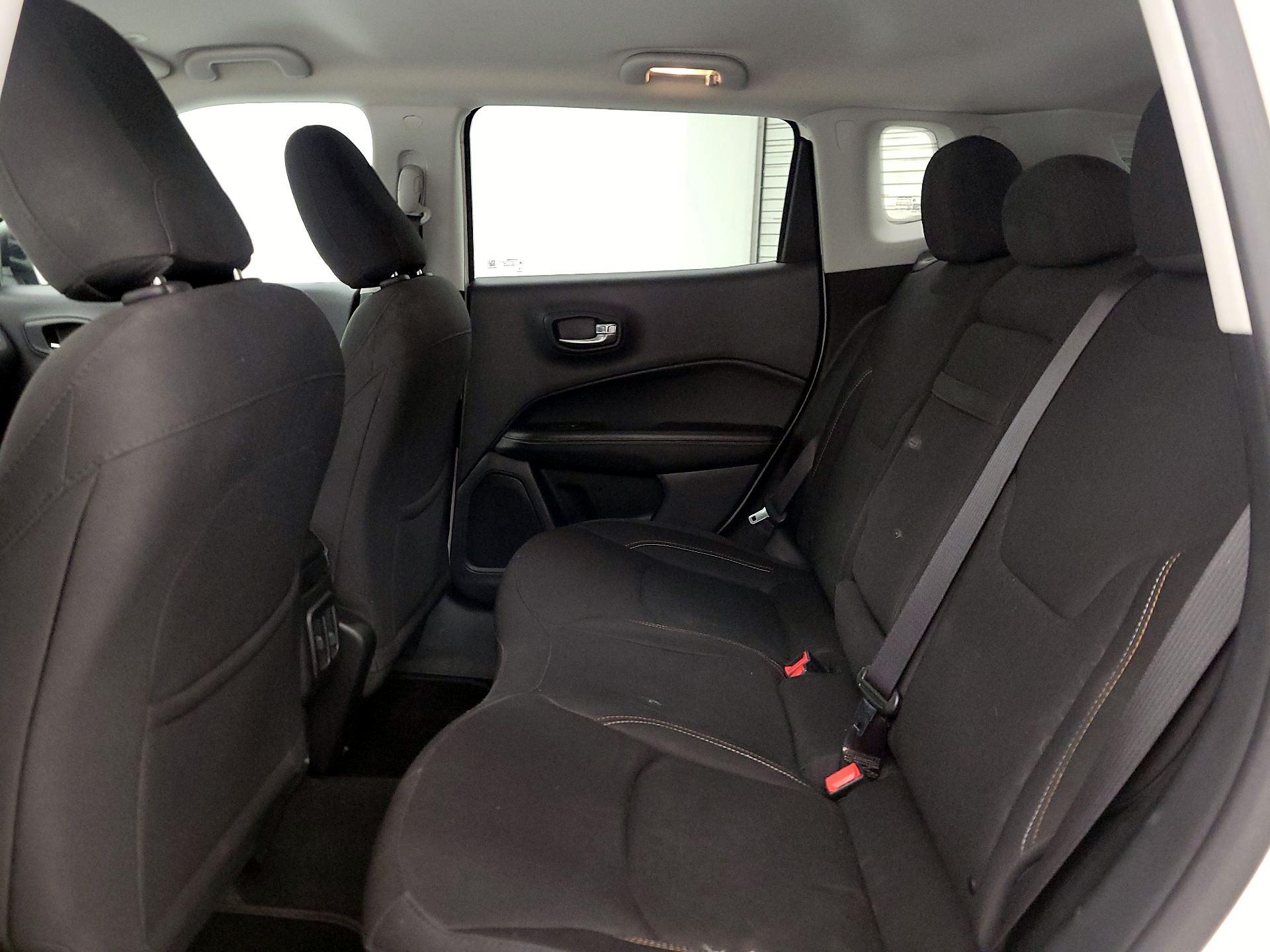 Thumbnail: 2019 Jeep Compass - 19