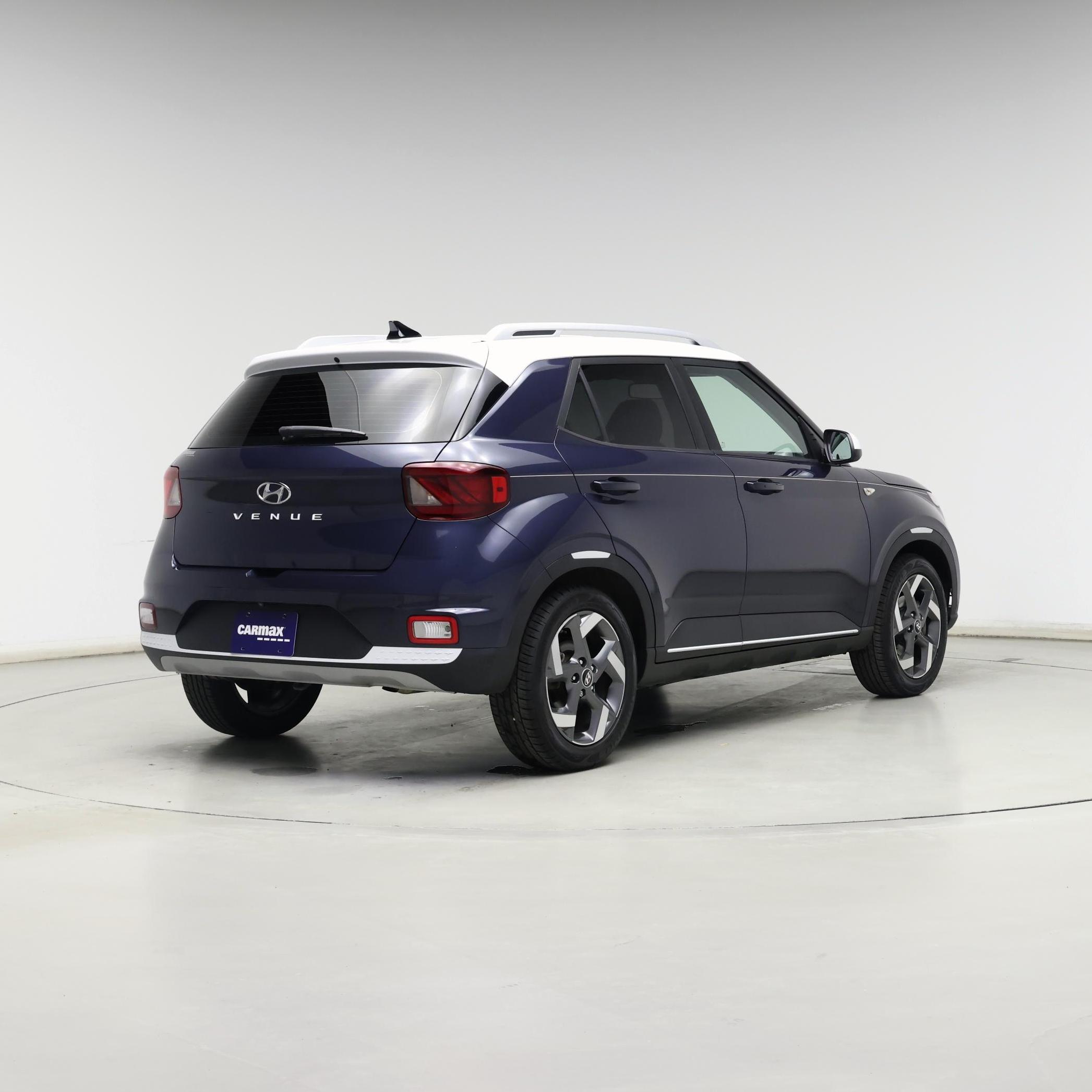 Thumbnail: 2022 Hyundai Venue - 8