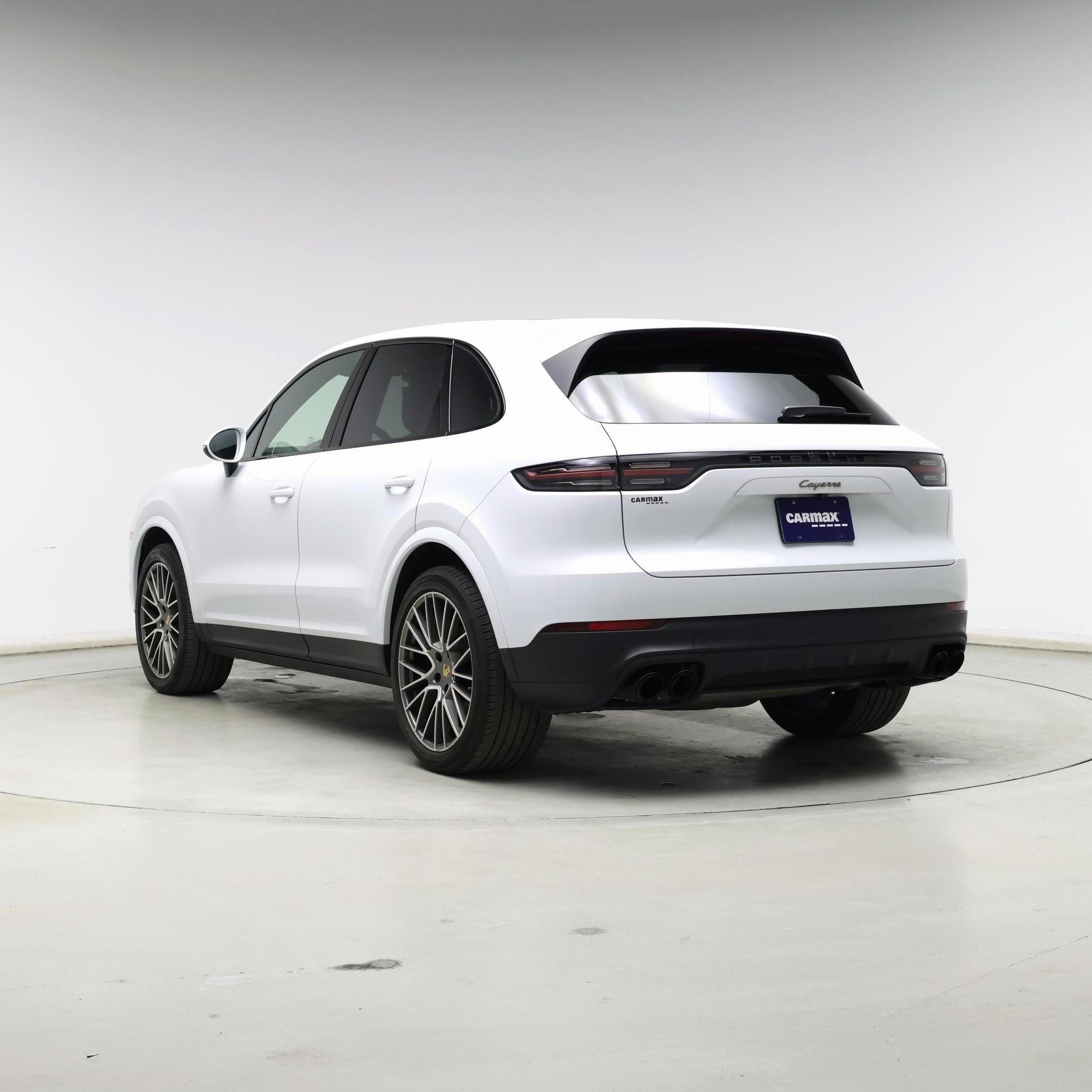 Thumbnail: 2023 Porsche Cayenne - 2