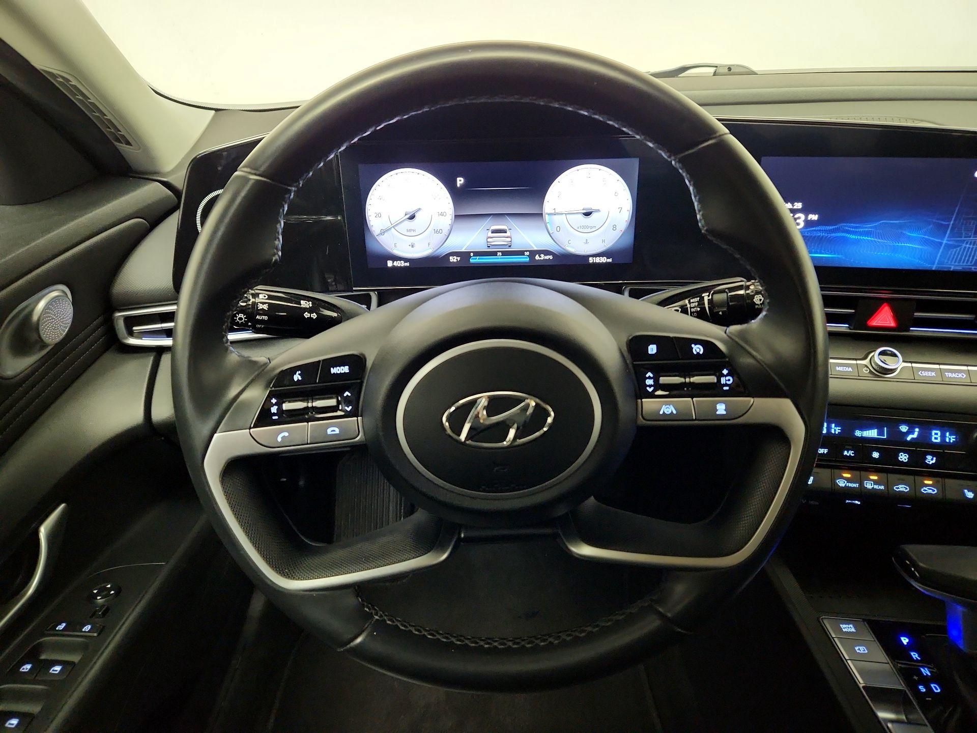Thumbnail: 2023 Hyundai Elantra - 10
