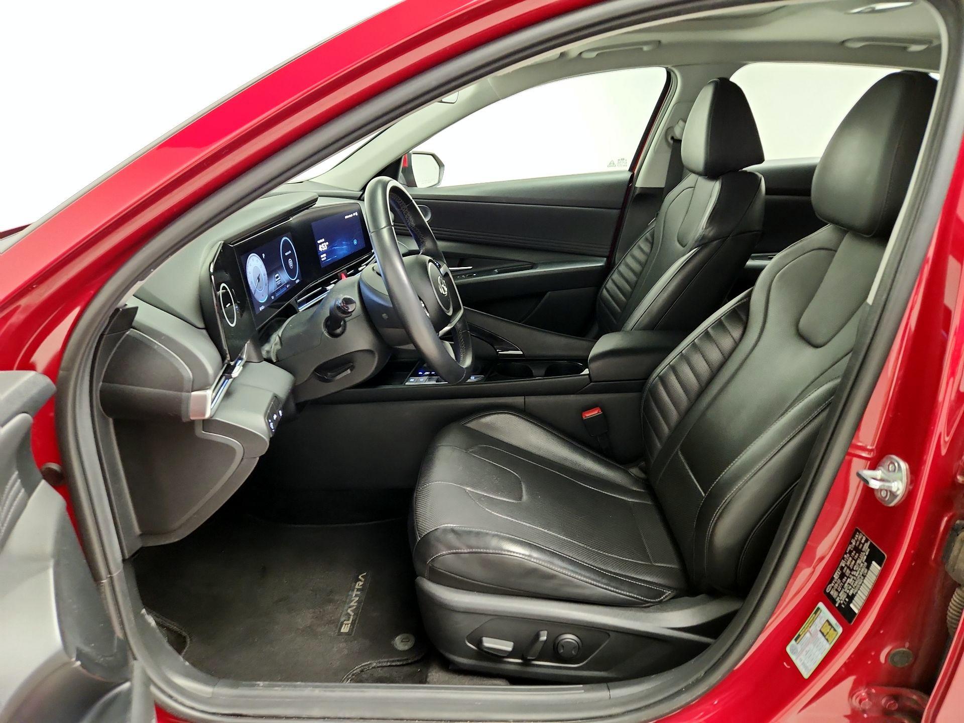 Thumbnail: 2023 Hyundai Elantra - 11