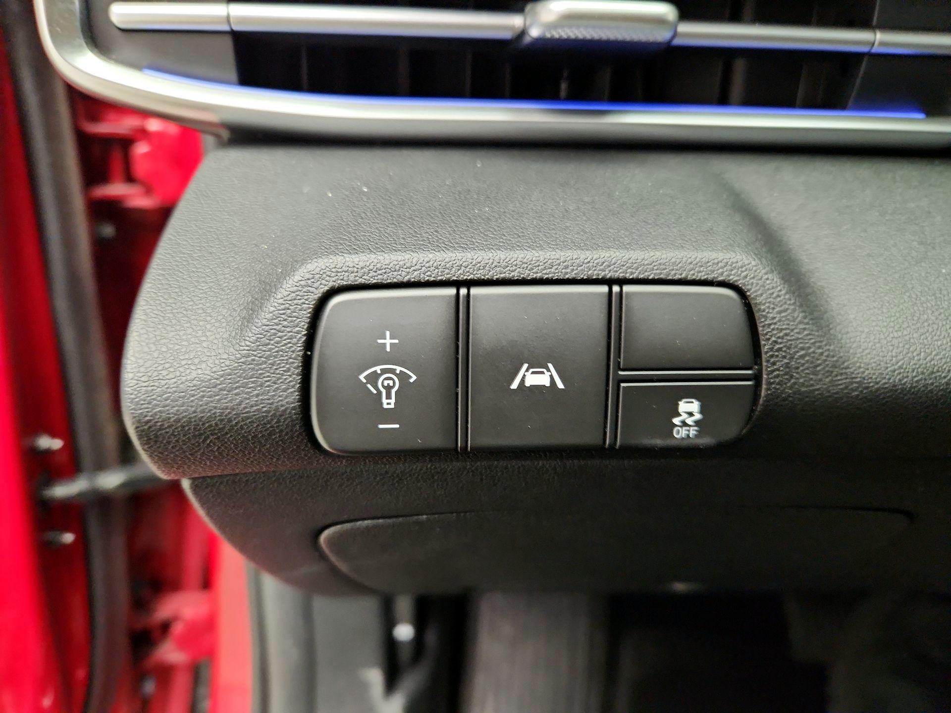 Thumbnail: 2023 Hyundai Elantra - 13