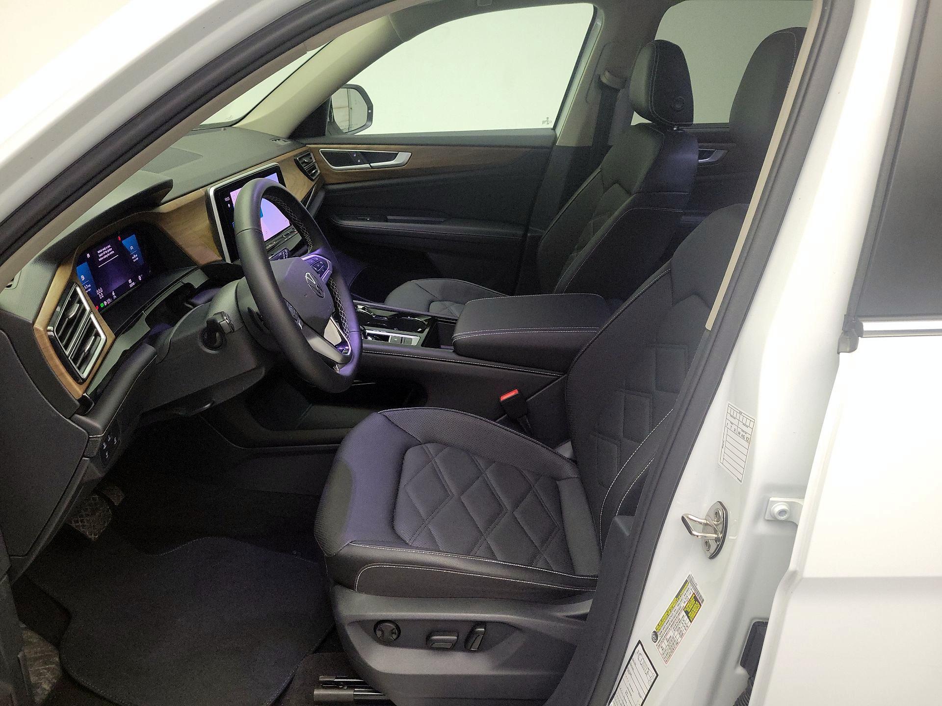 Thumbnail: 2025 Volkswagen Atlas - 11